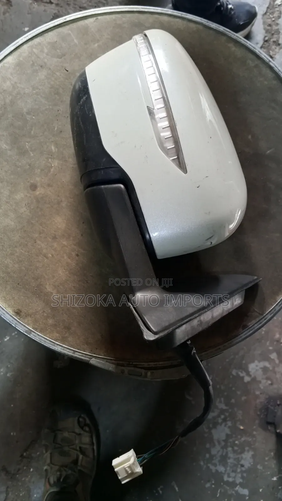 NT32 Side Mirror Left