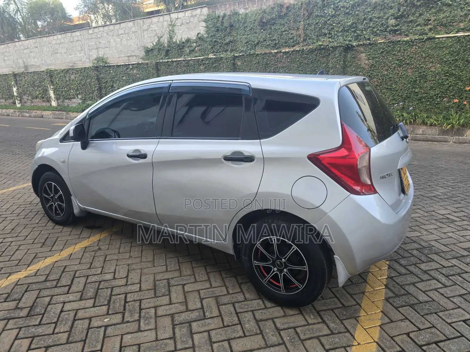 Nissan Note 2013 Silver