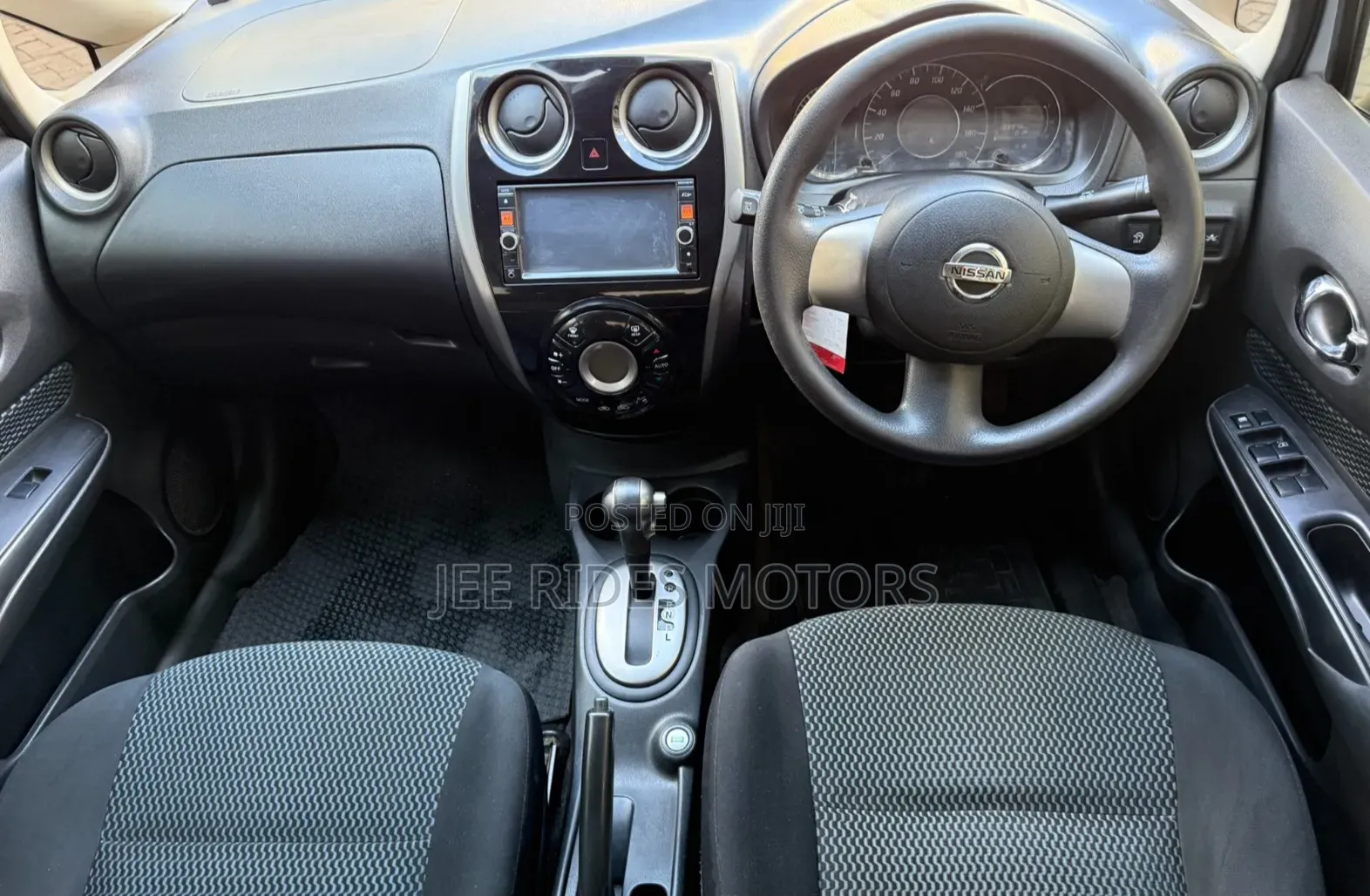 Nissan Note 2014 Silver
