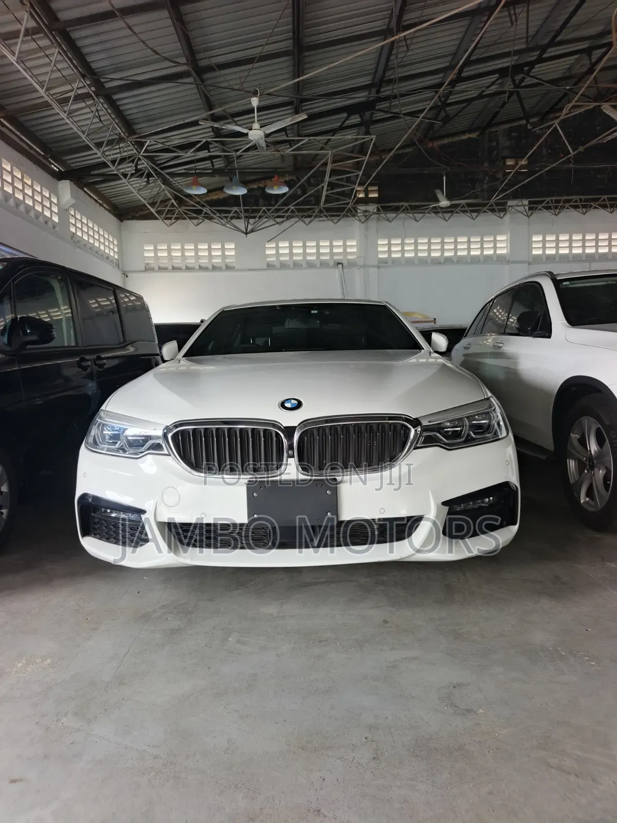 BMW 530i 2020 White