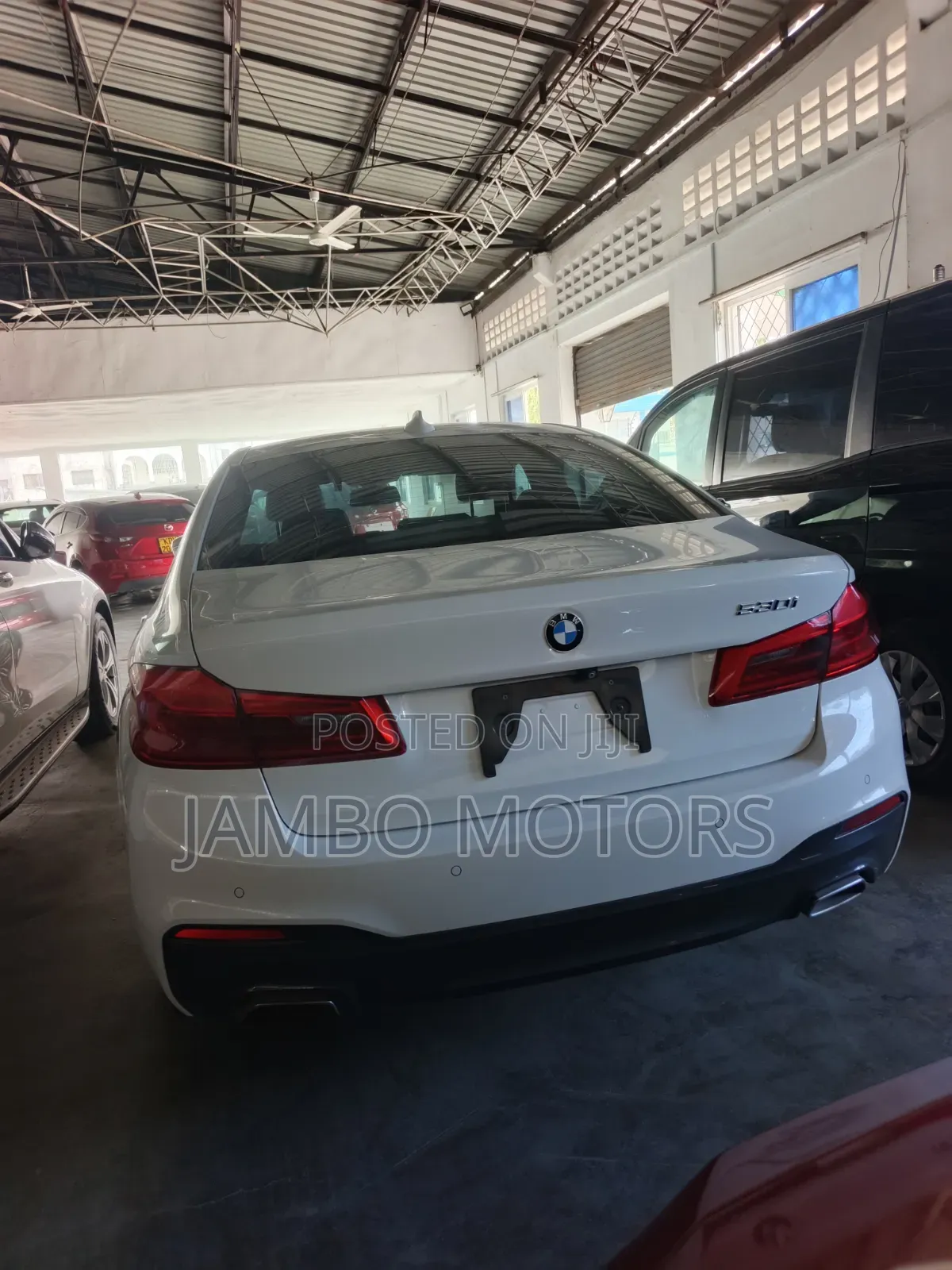 BMW 530i 2020 White