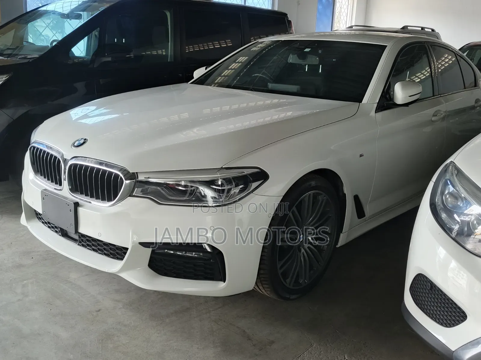 BMW 530i 2020 White