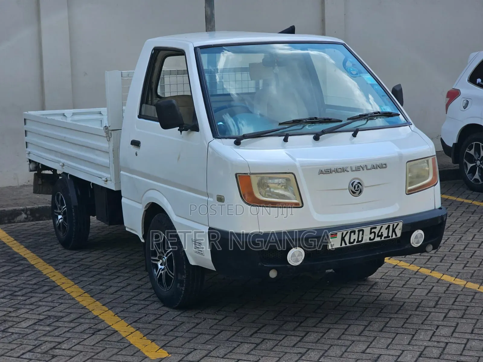 Ashok Leyland Dost 2015