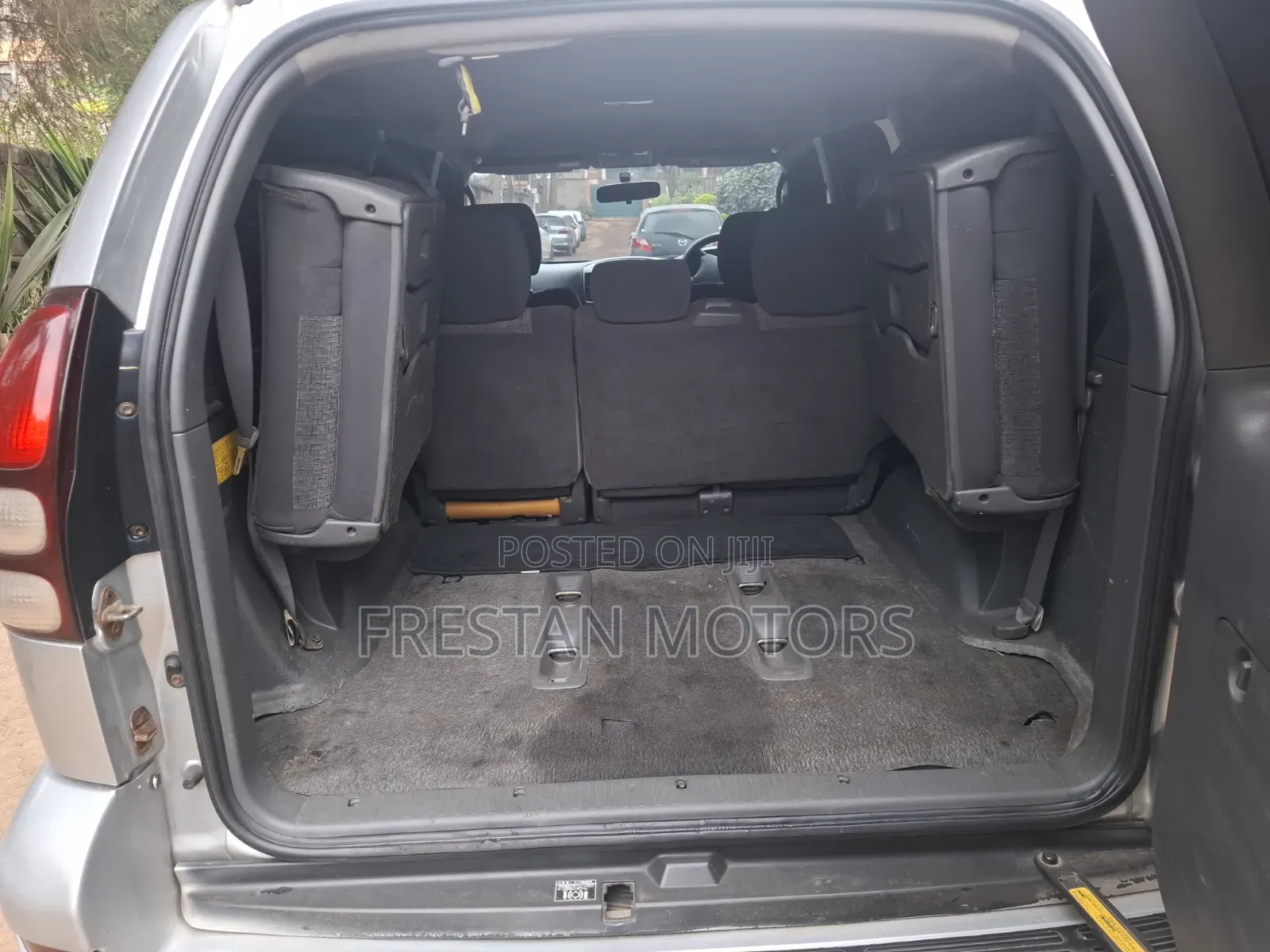 Toyota Land Cruiser Prado 2002 Silver