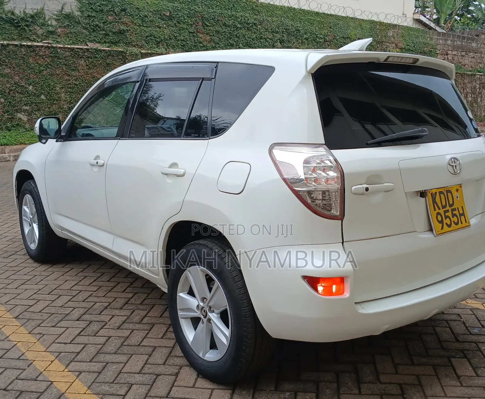 Toyota RAV4 2015 White