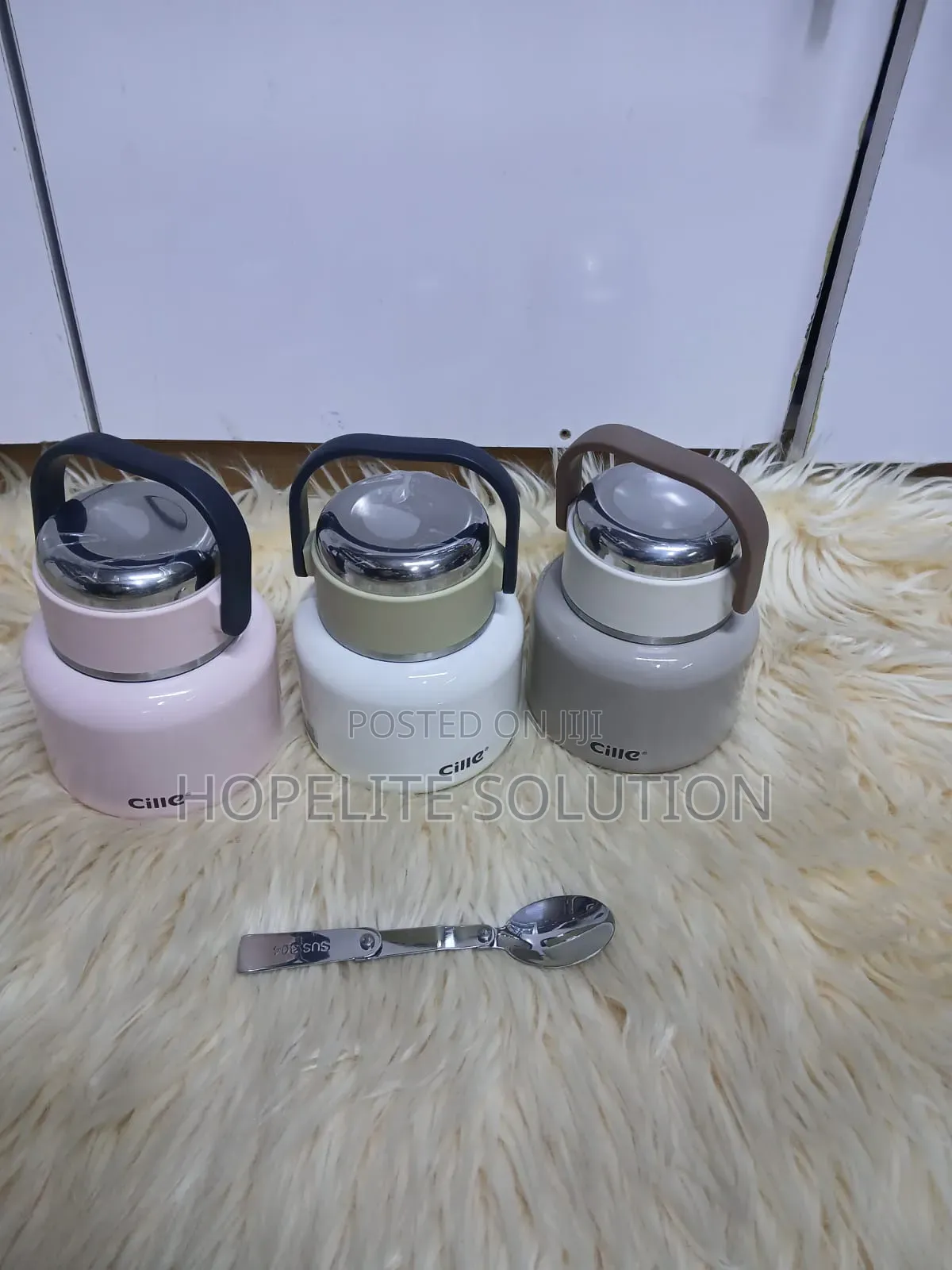 Food flask.microwable