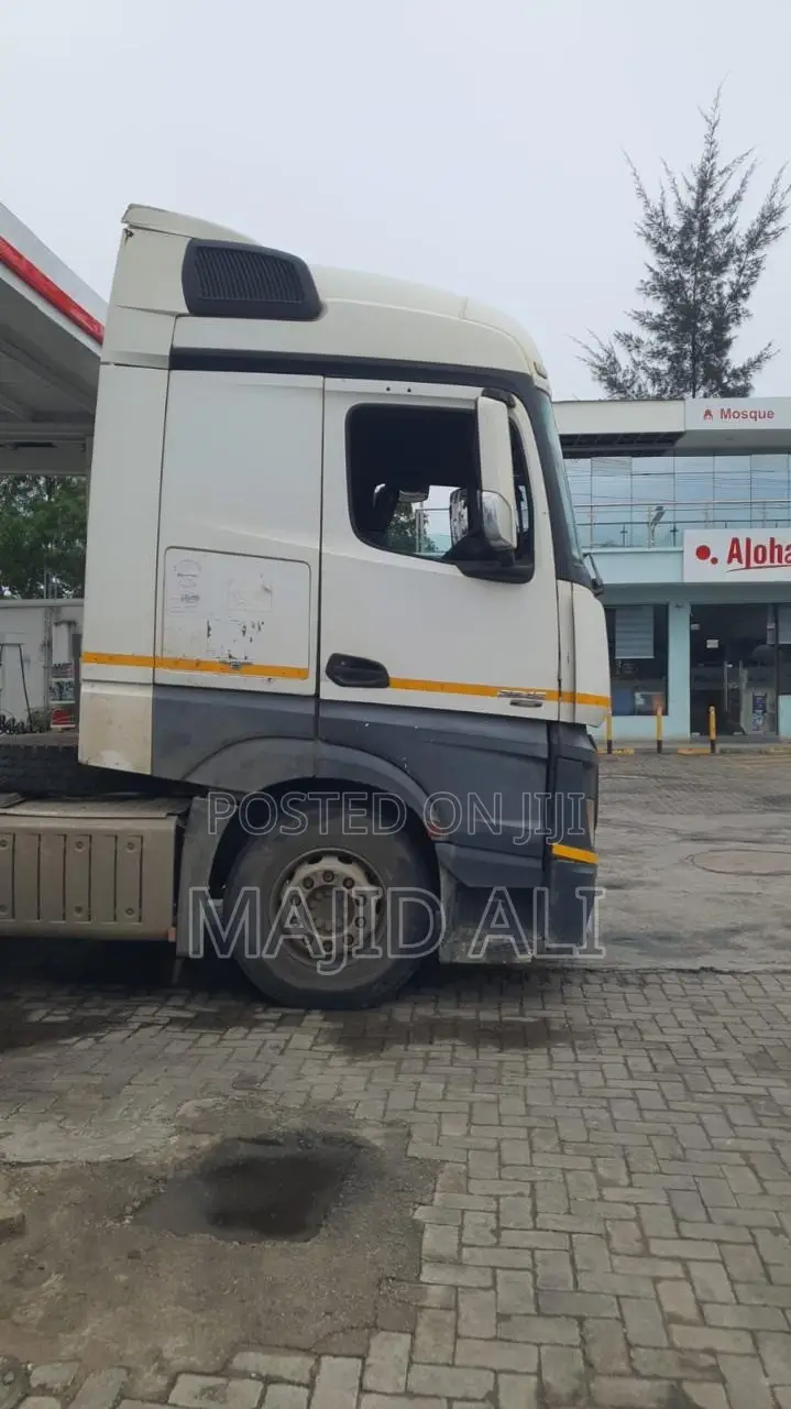 Mercedes Actros MP4