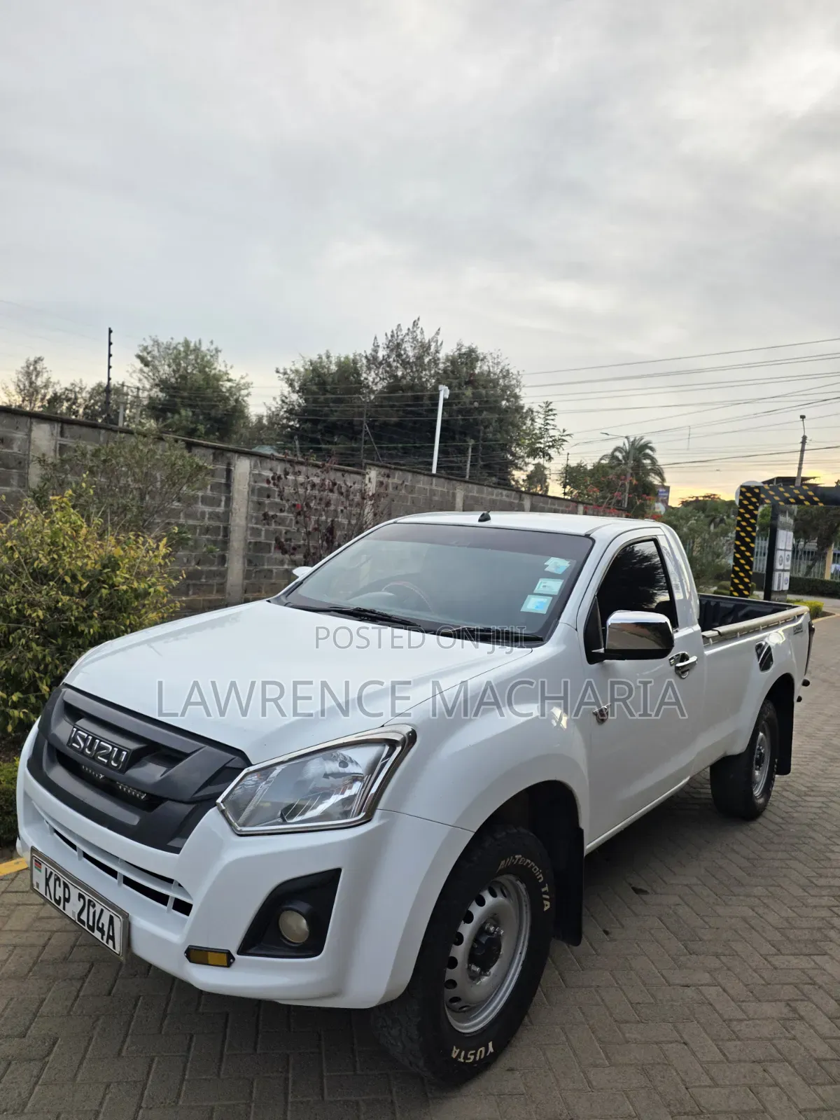 Isuzu D-MAX 2017 White