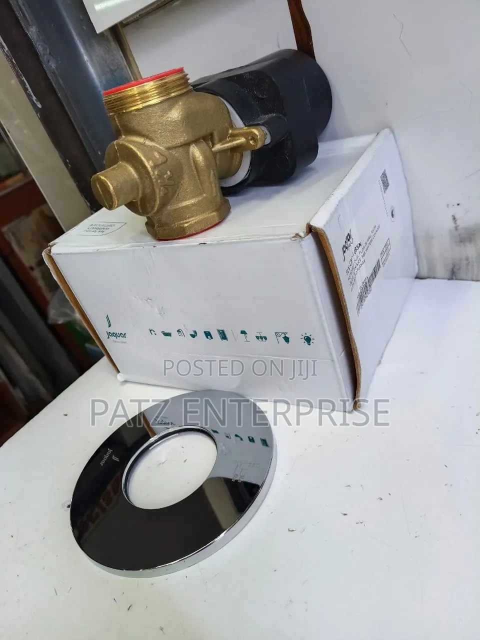 Concealed Toilet Flush Valve