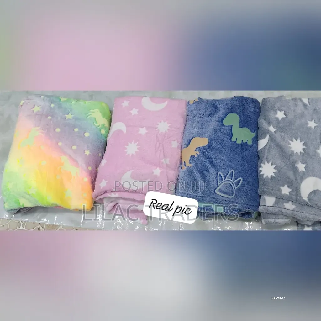 Glow in the Dark Star Moon Fleece Blanket Pa
