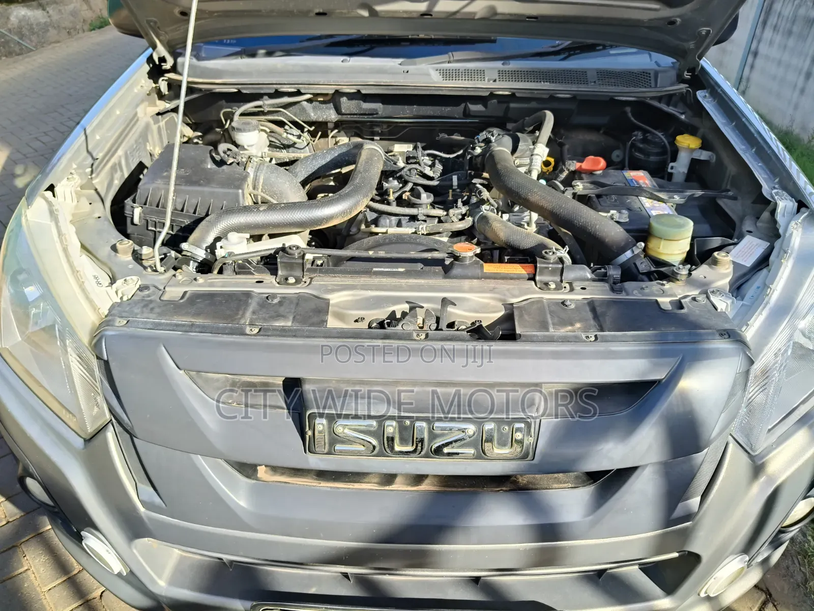 Isuzu D-MAX 2022 Gray