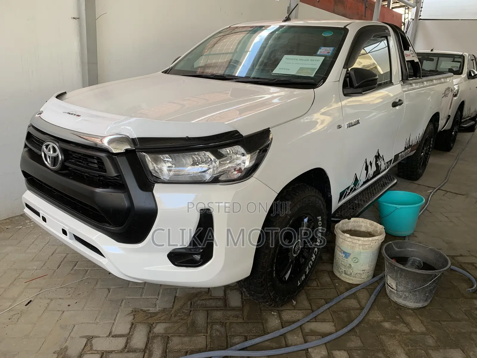 Toyota Hilux Revo Single Cab Deisel 2.4 RWD 2019 Off white