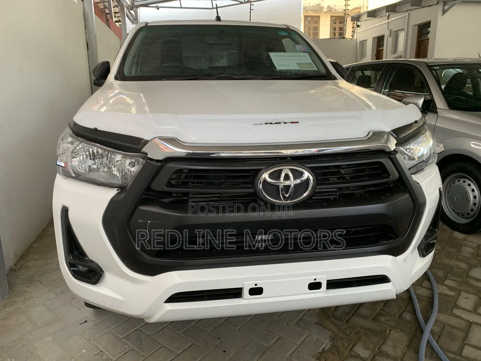 Toyota Hilux Revo Single Cab Deisel 2.4 RWD 2019 Off white