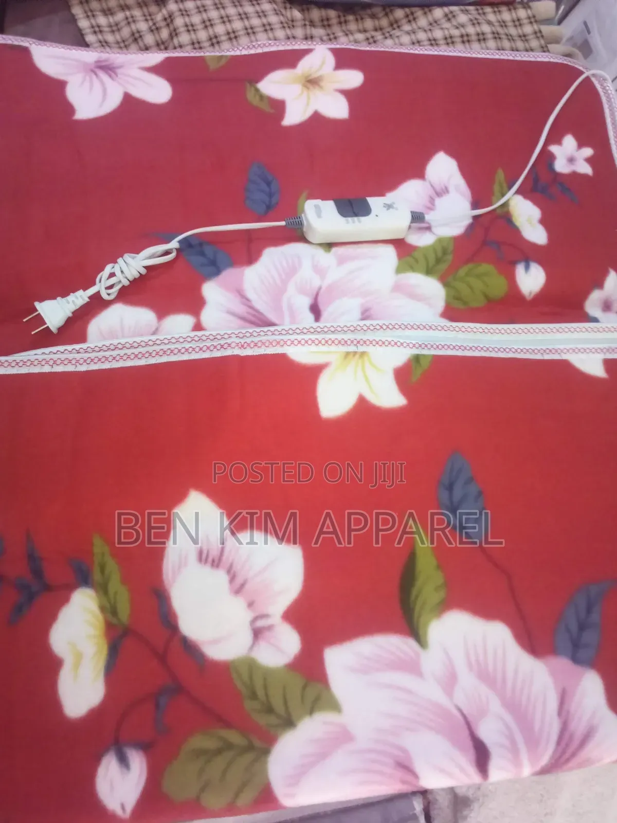 Electric Heated Blankets 120cms by 150cms.