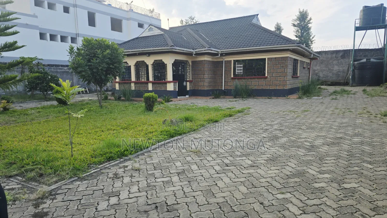 4bdrm House in Olive Inn, Nakuru Town East for sale