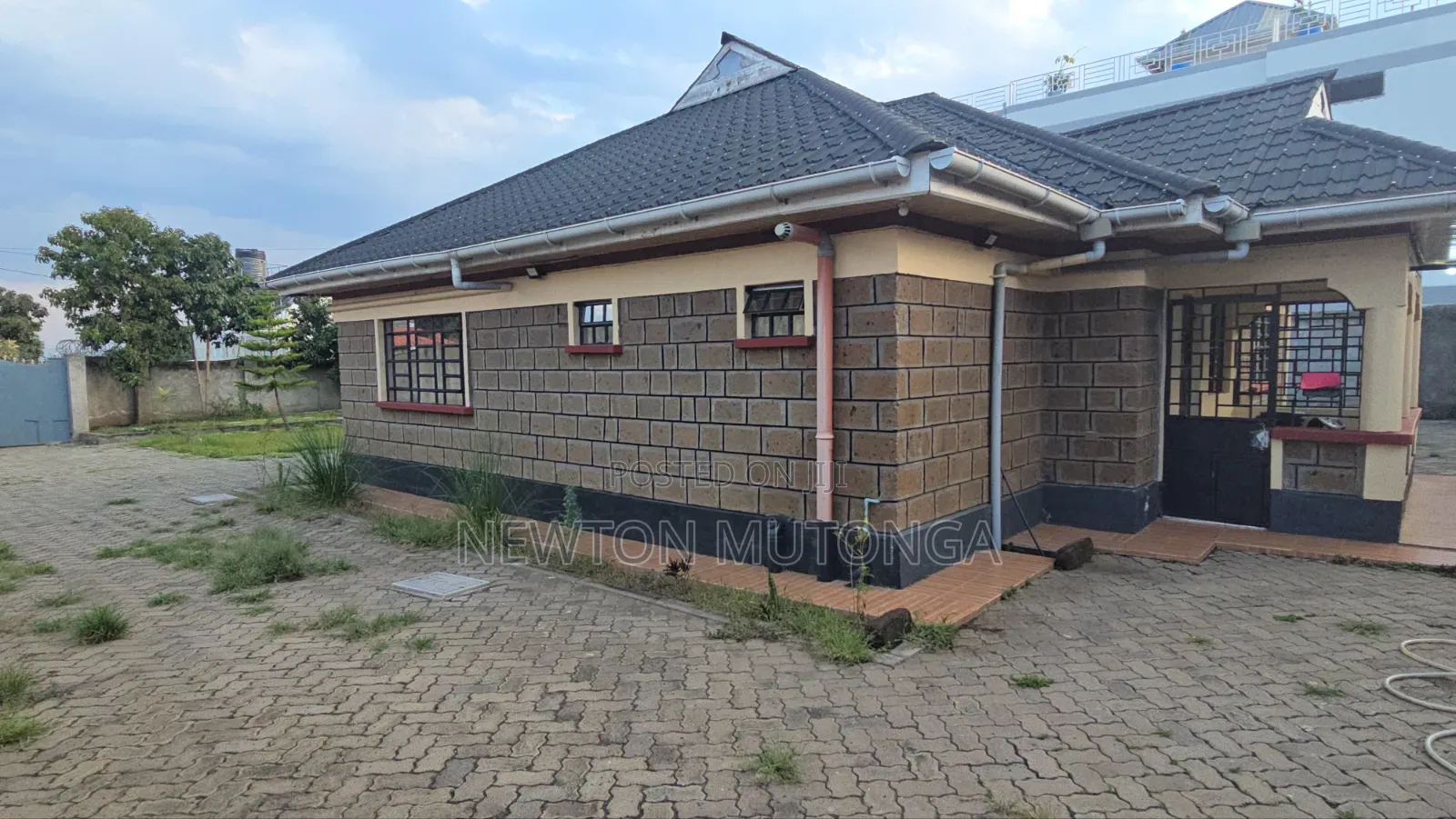 4bdrm House in Olive Inn, Nakuru Town East for sale