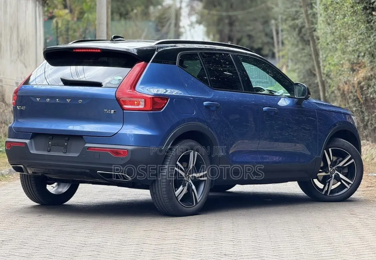Volvo XC40 2019 Blue