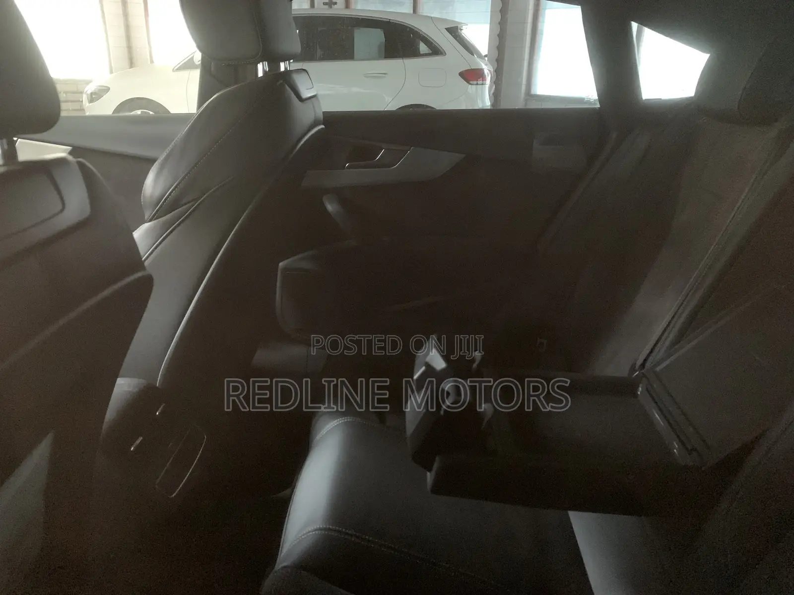 Audi A5 2.0T Premium AWD quattro Coupe 2019 Off white