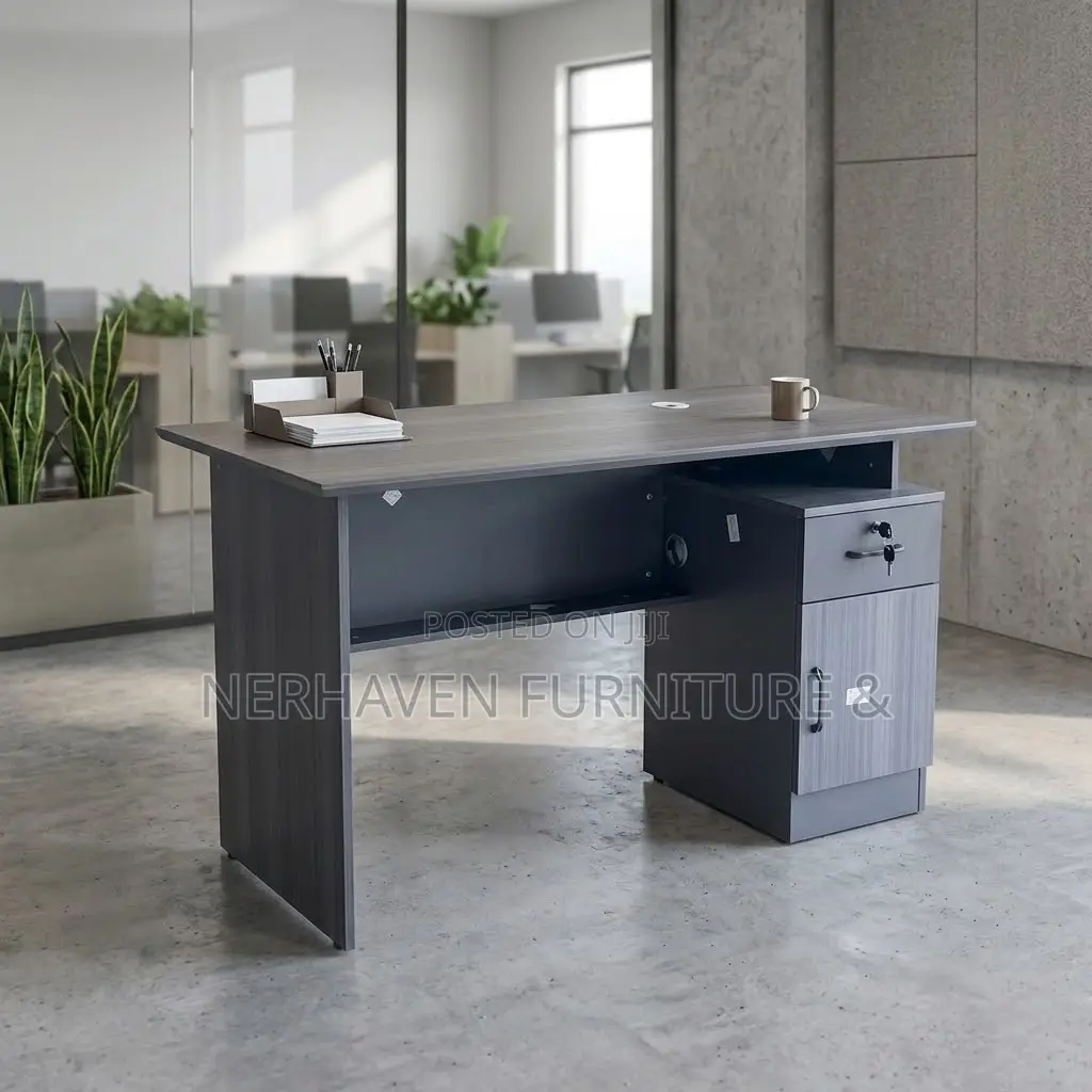 Executive 1.4m Desk – Stylish Professional Office Table