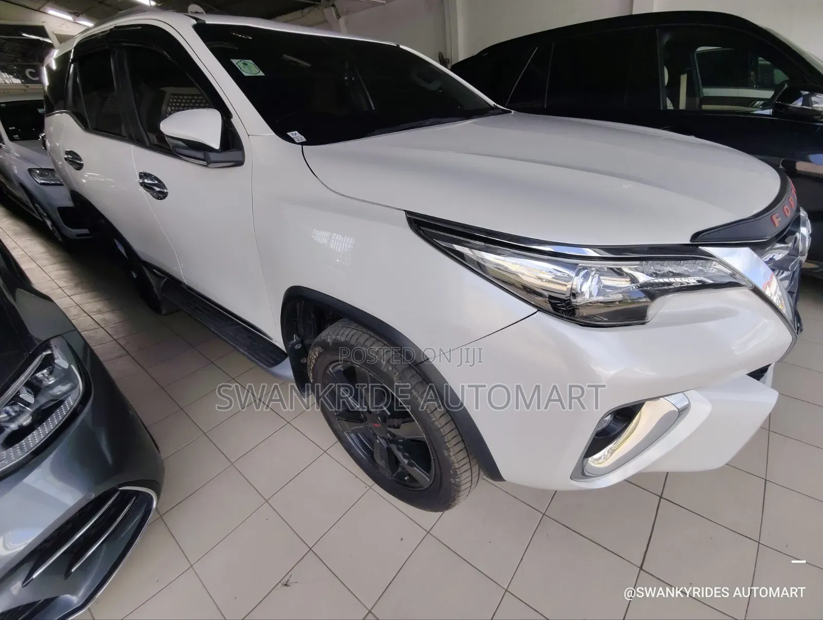 Toyota Fortuner 2.8 D AWD 2019 White