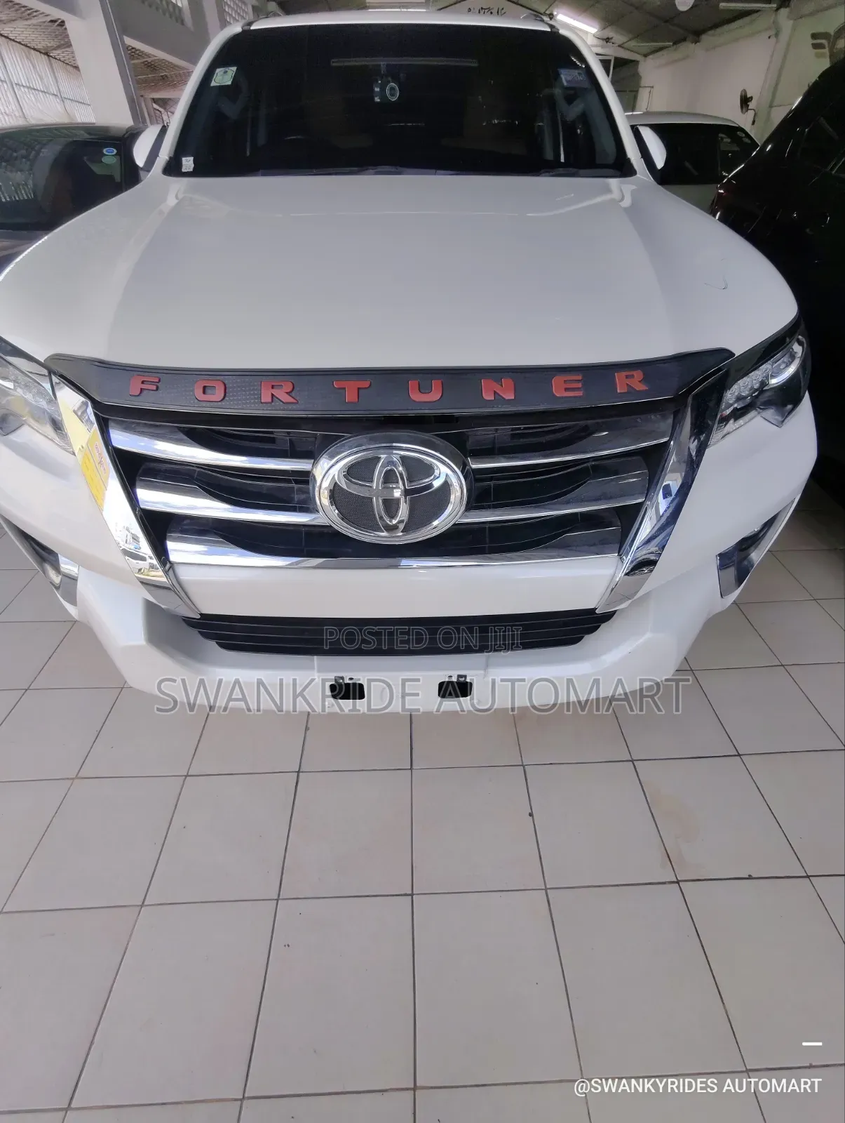 Toyota Fortuner 2.8 D AWD 2019 White