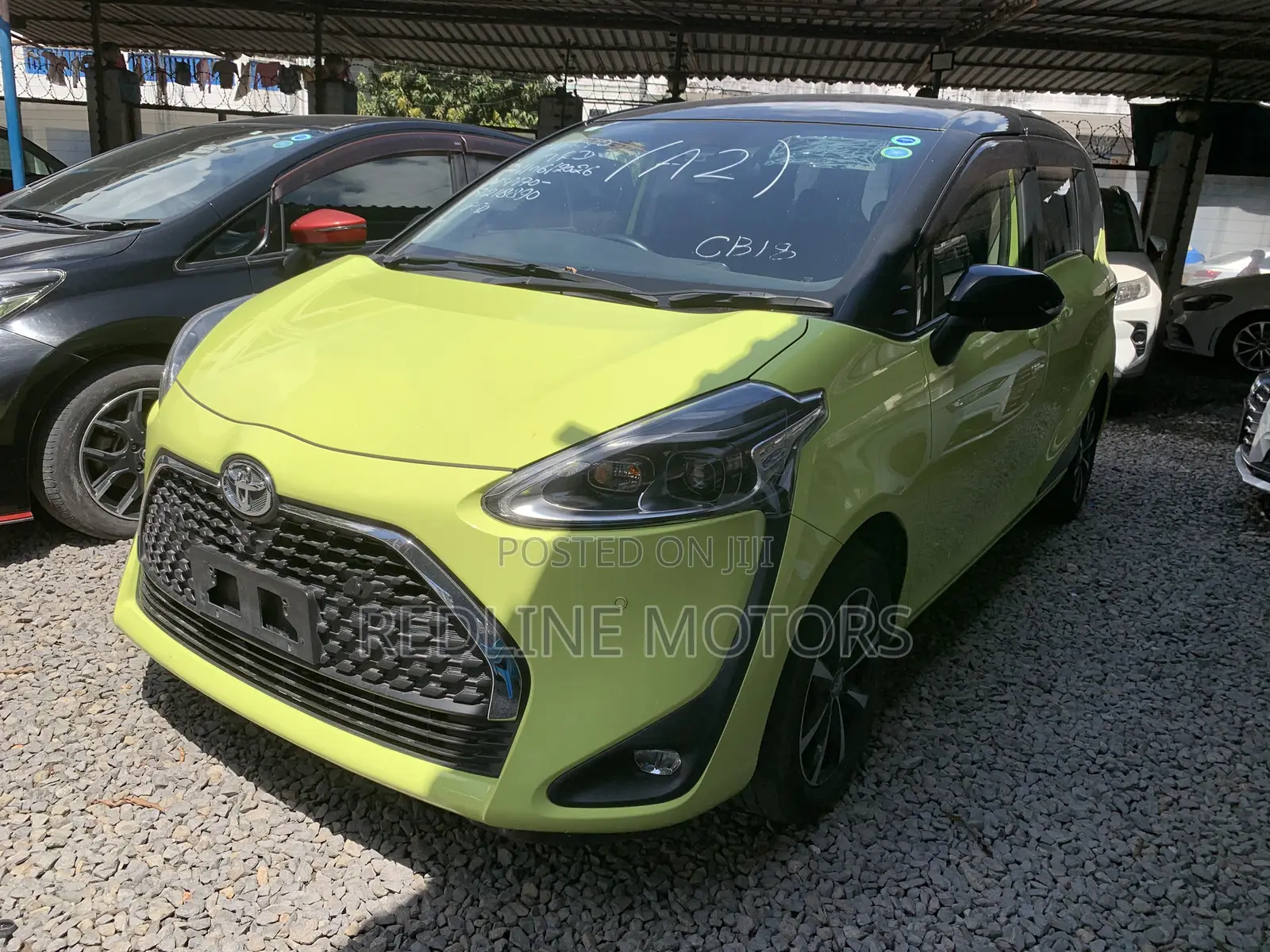 Toyota Sienta 1.5 FWD 2019 Green