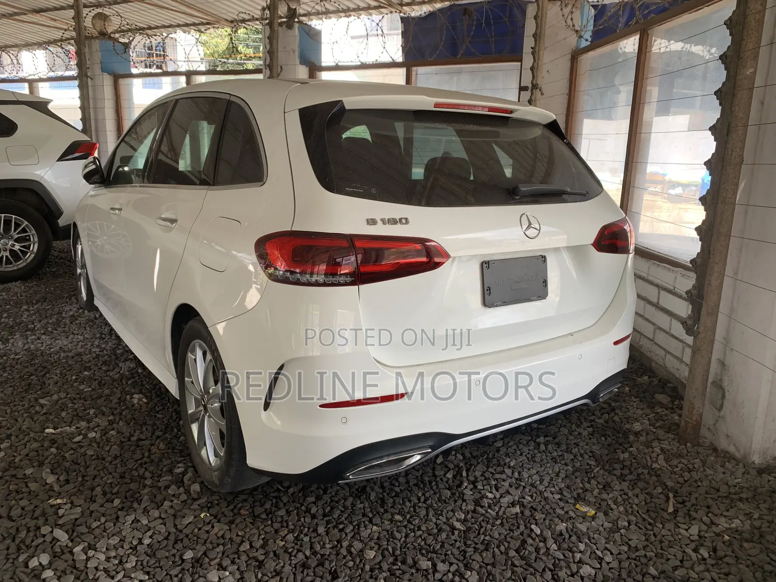 Mercedes-Benz B-Class B180 Petrol 2019 Off white