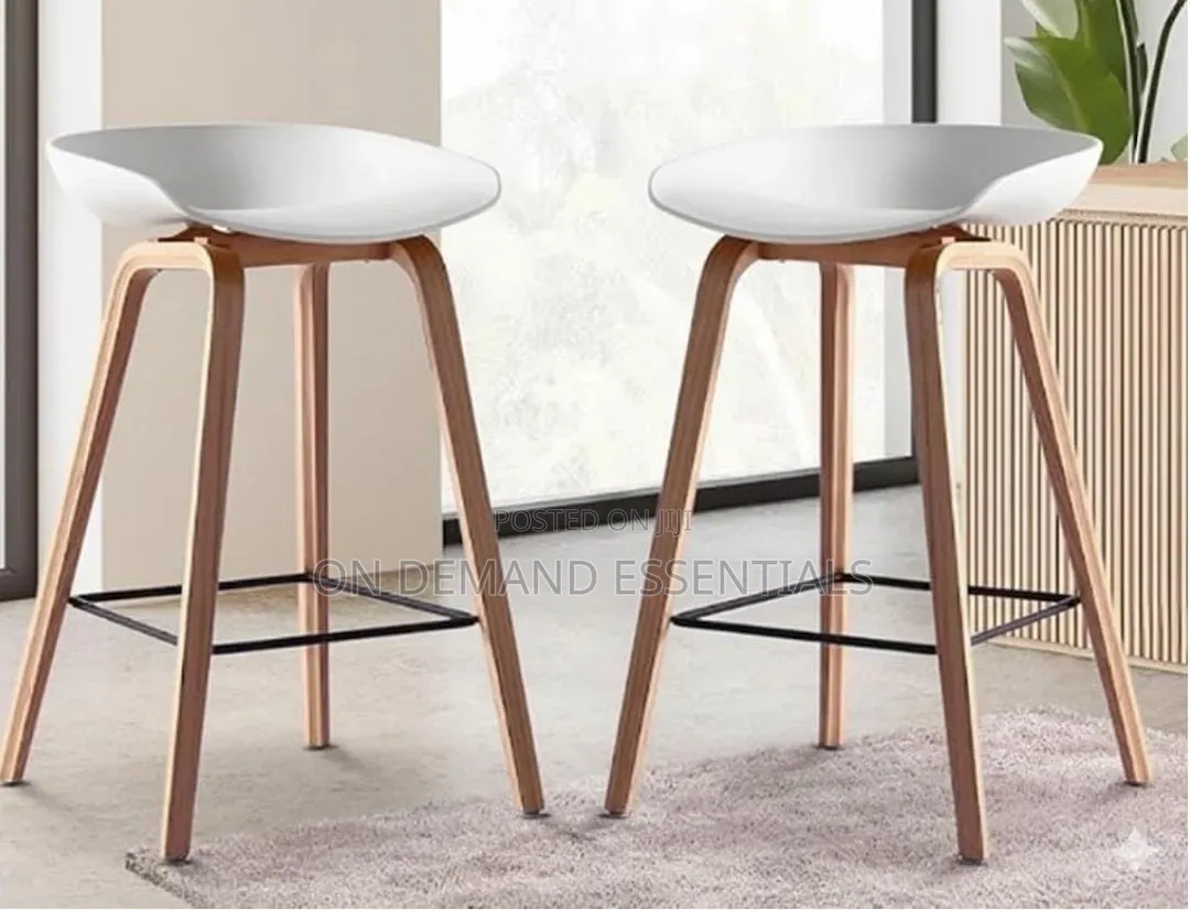 Willow Bar Chair