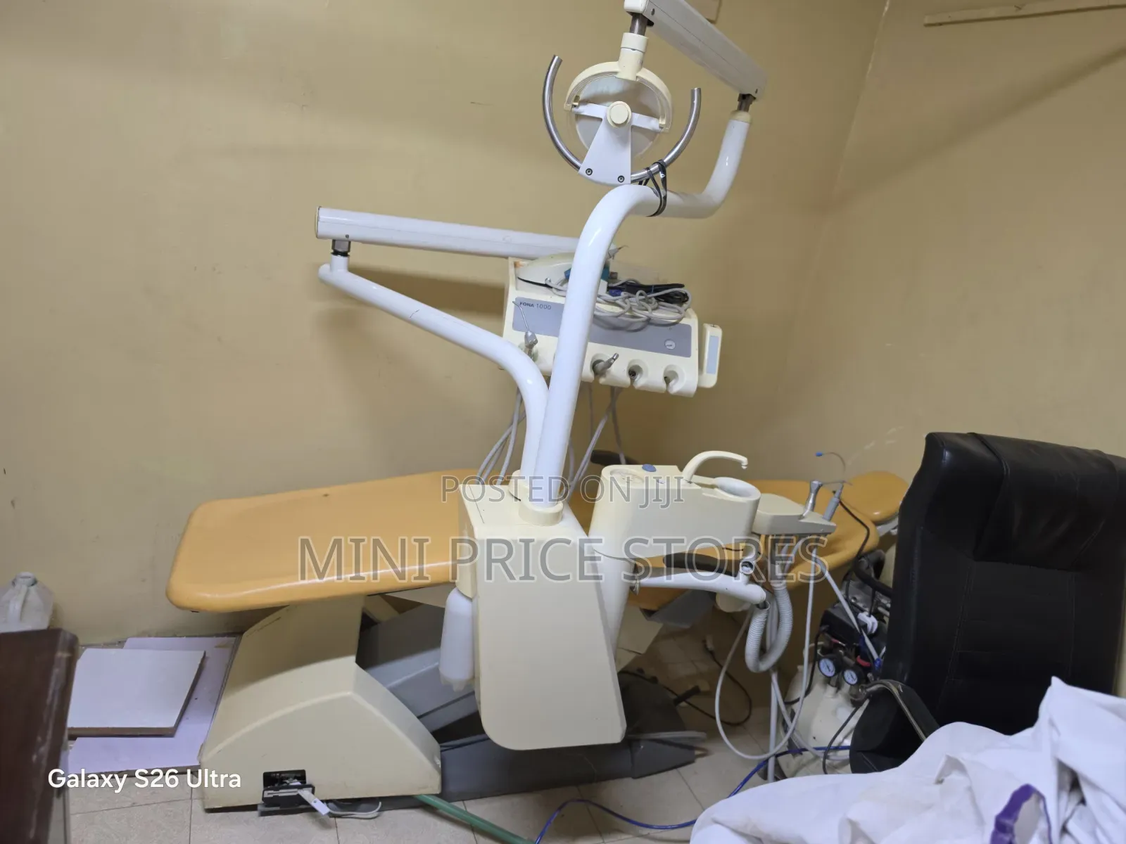 Fona 1000 Dental Unit and 32L Compressor