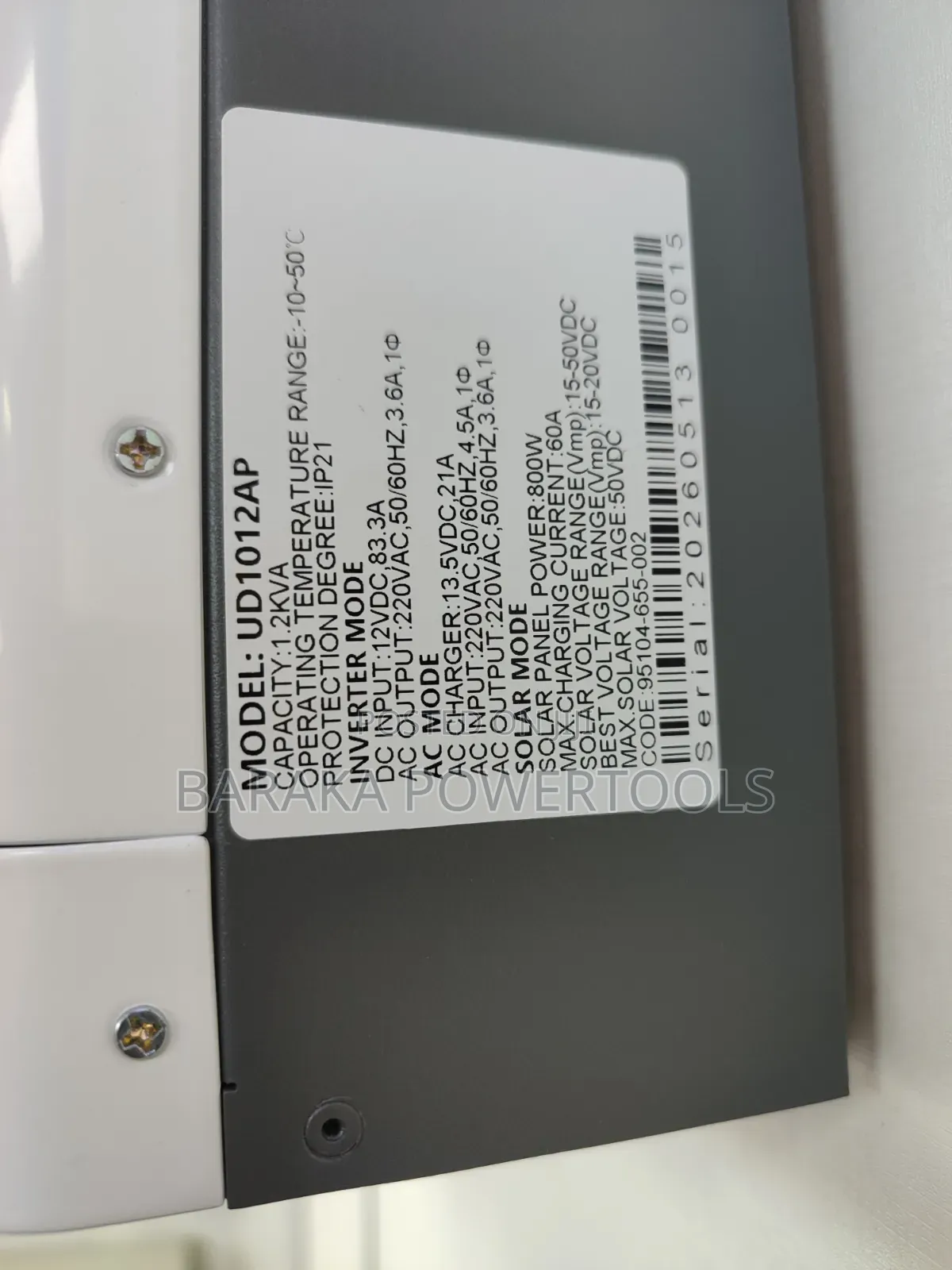1.2kVA Low-Frequency Hybrid Solar Inverter.