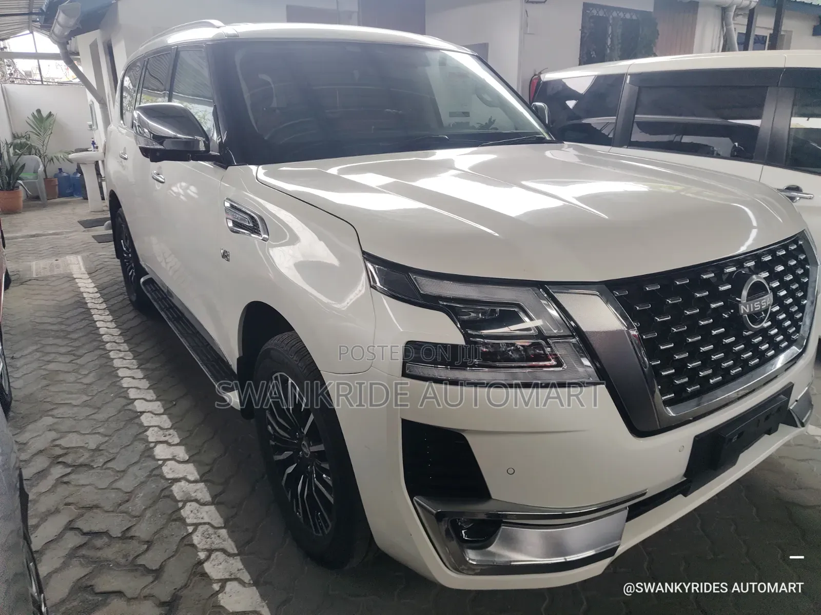Nissan Patrol 2021 White