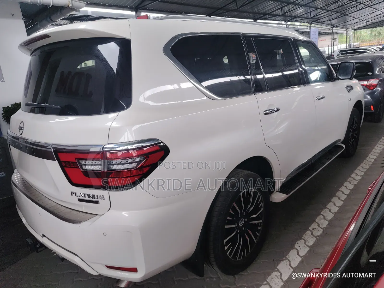 Nissan Patrol 2021 White