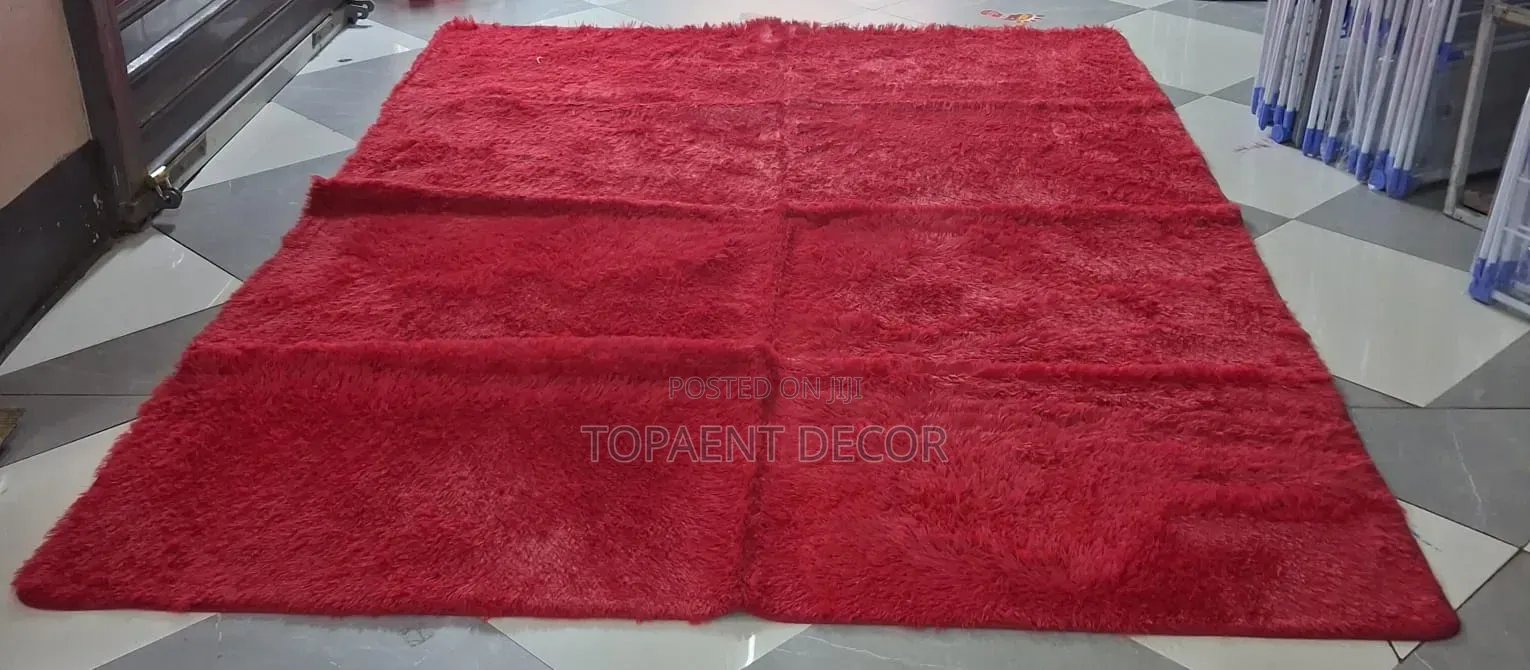 Red and Black Patterned Easy to Clean Fluffy Carpets