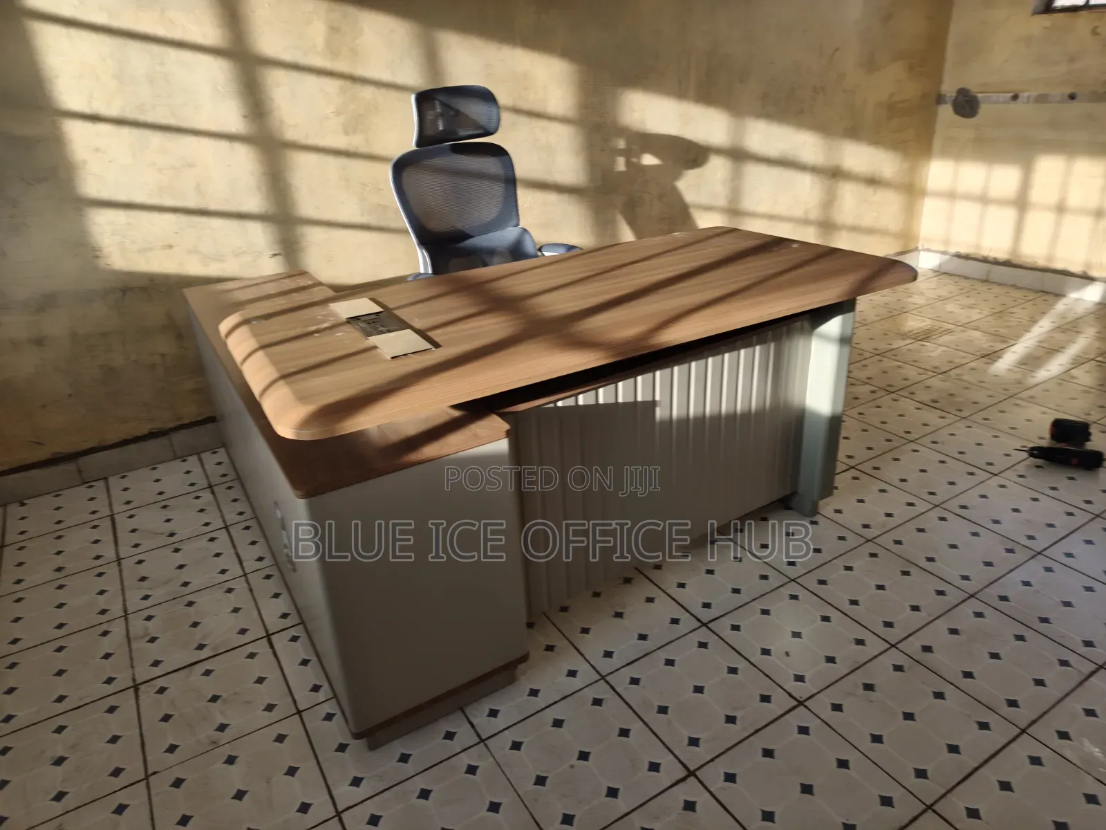 Executive Office Desk With Storage Cabinet