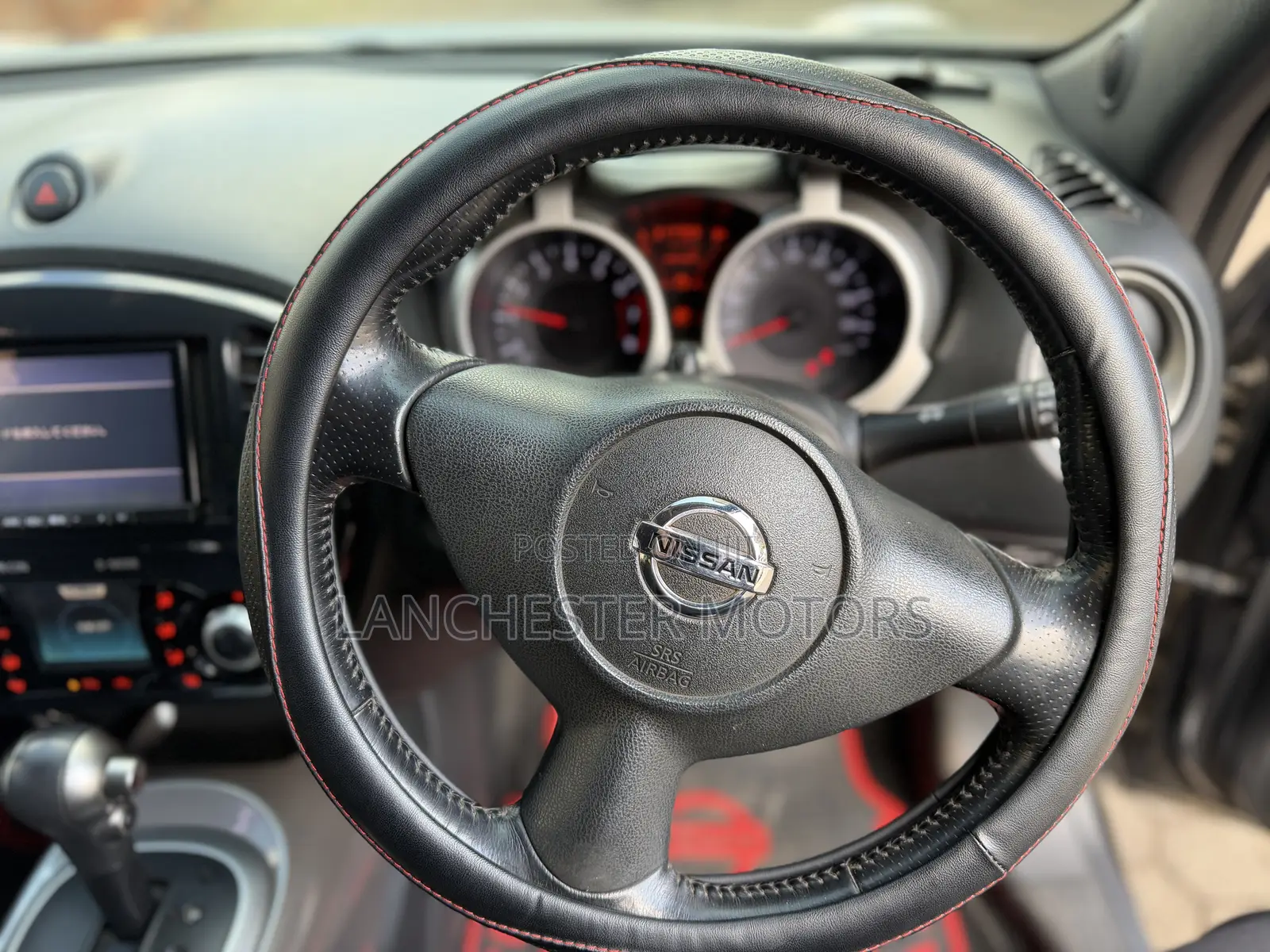 Nissan Juke 2011 Gray