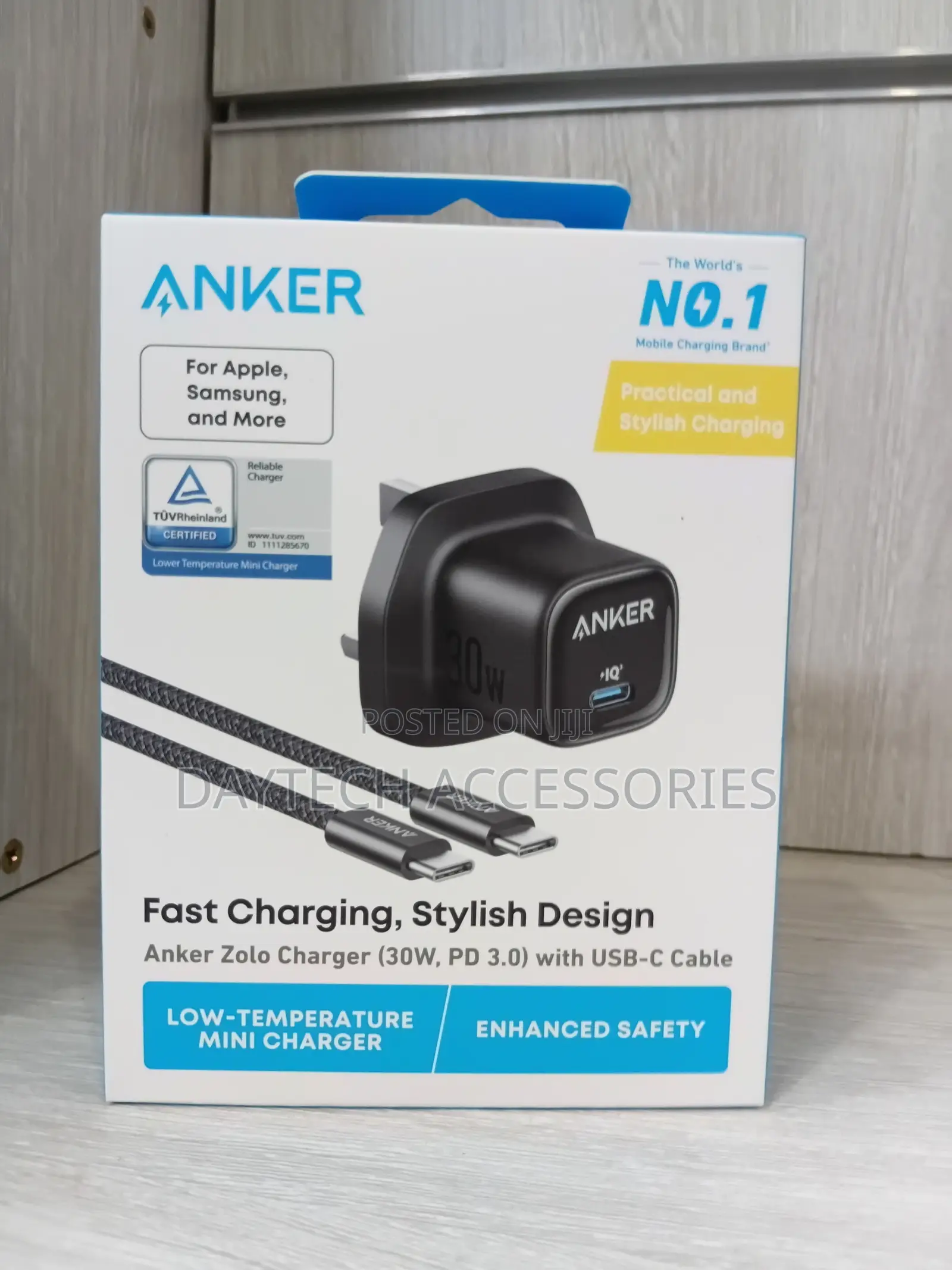 Anker Zolo Charger 30W, PD 3.0 With 1m USB-C to USB-C Cable) - Black