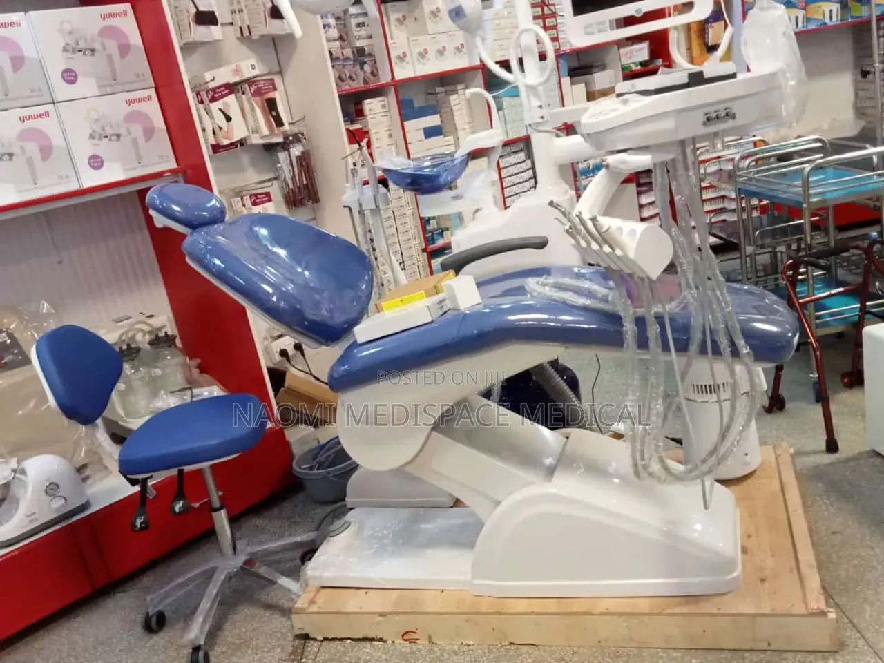 Blue Modern Dental Chair With Compressor and Teeth Whitening Machine