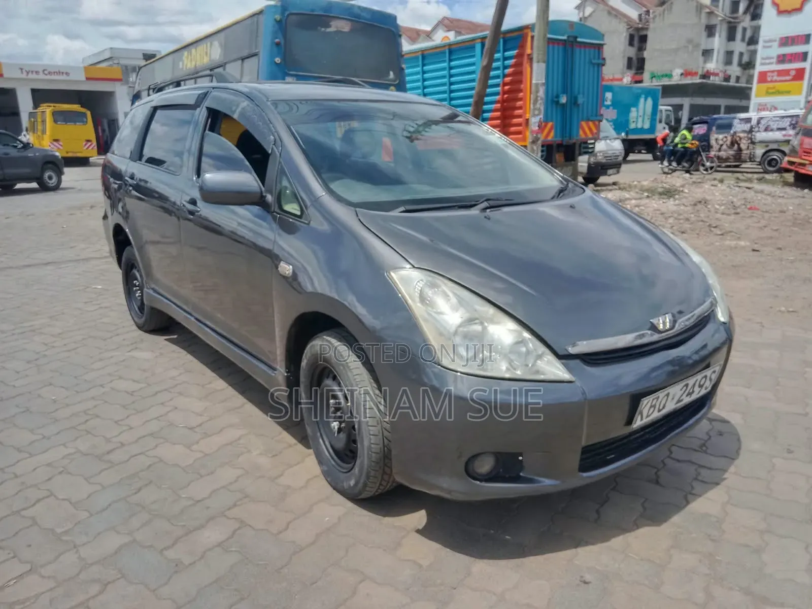 Toyota Wish 2006 Gray