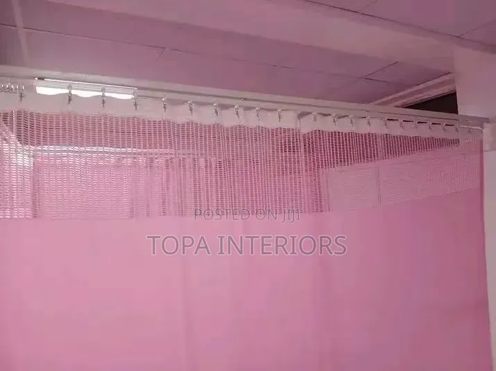 Pink Hospital Ward Partitioning Curtains With Top Mesh
