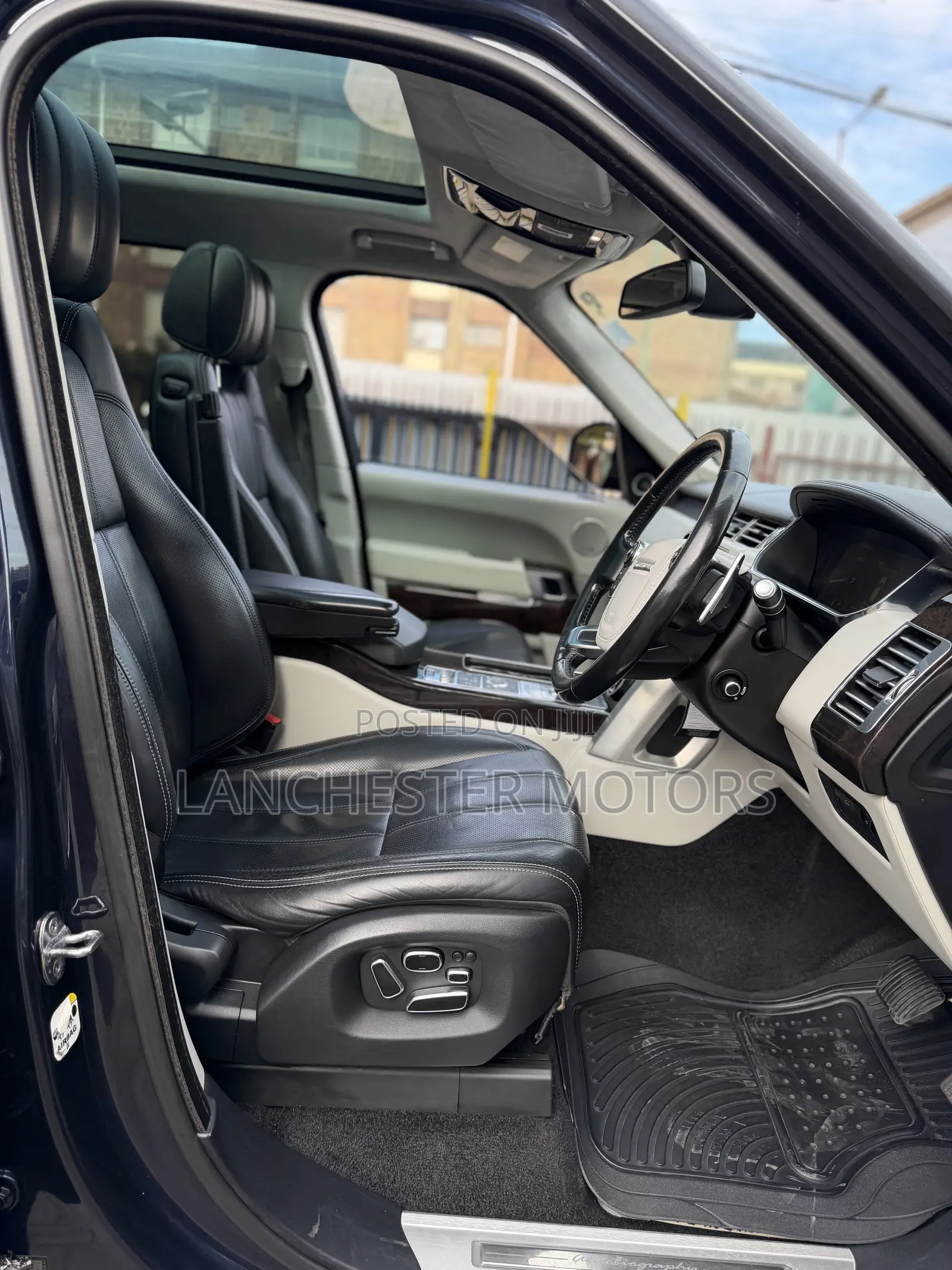 Land Rover Range Rover Vogue 2016 Blue