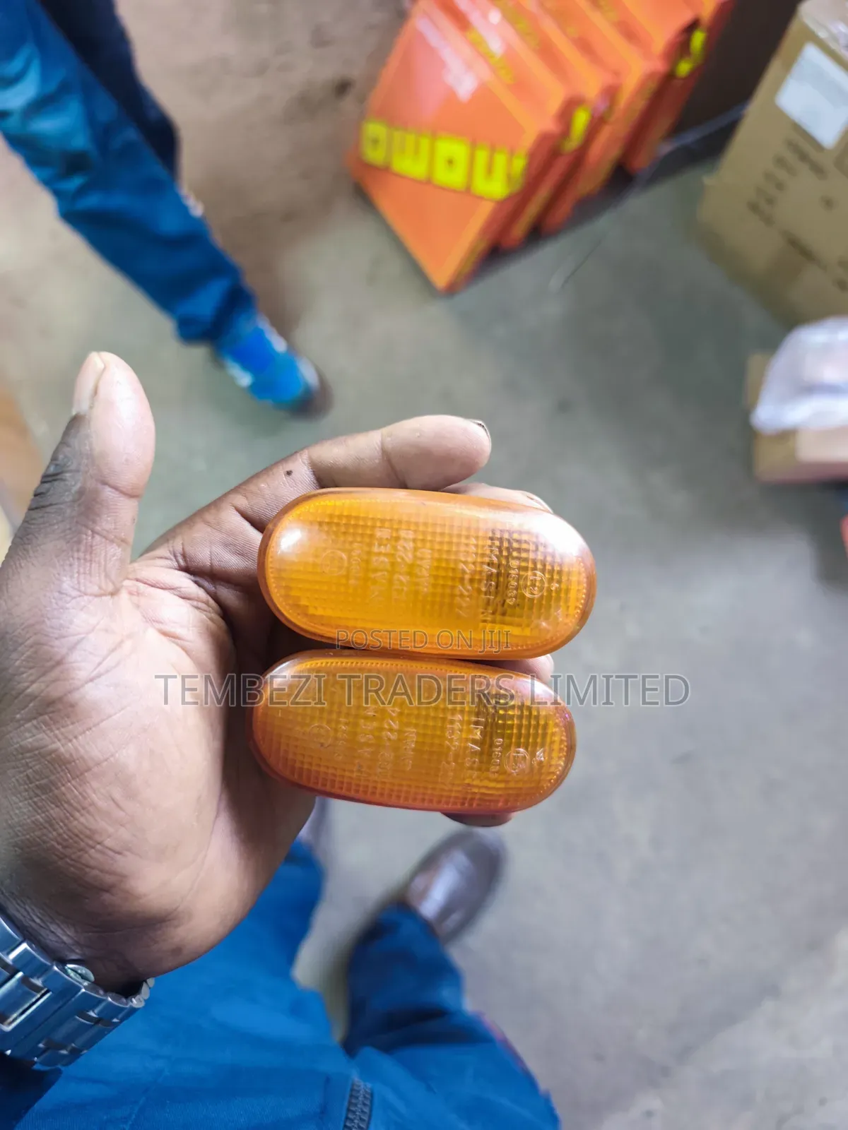 Mitsubishi Pajero Side Marker Turn Signal Lamps / Wing Lights