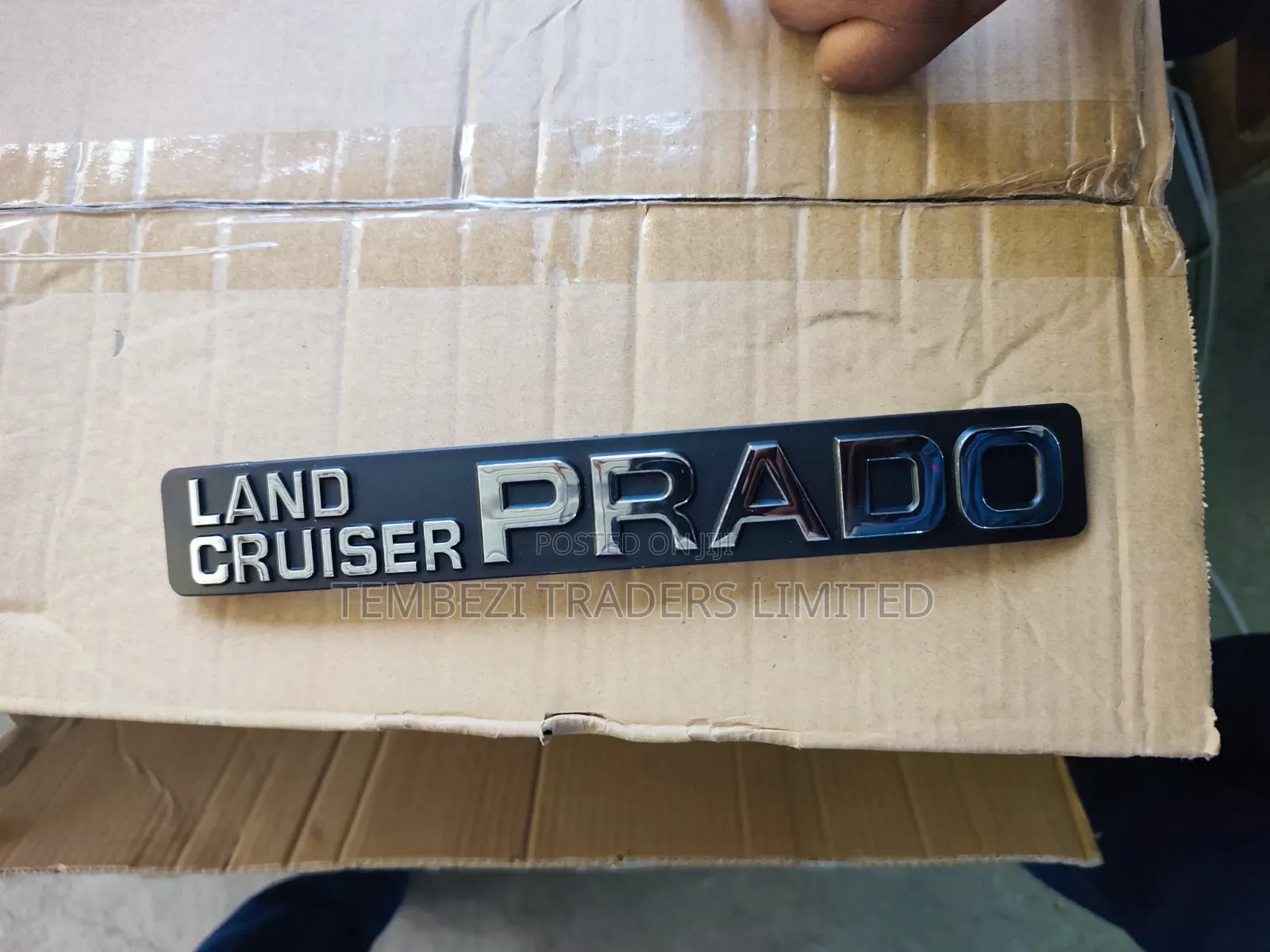 Toyota Land Cruiser Prado 150 Rear Trunk Badge / Number Plate Trim