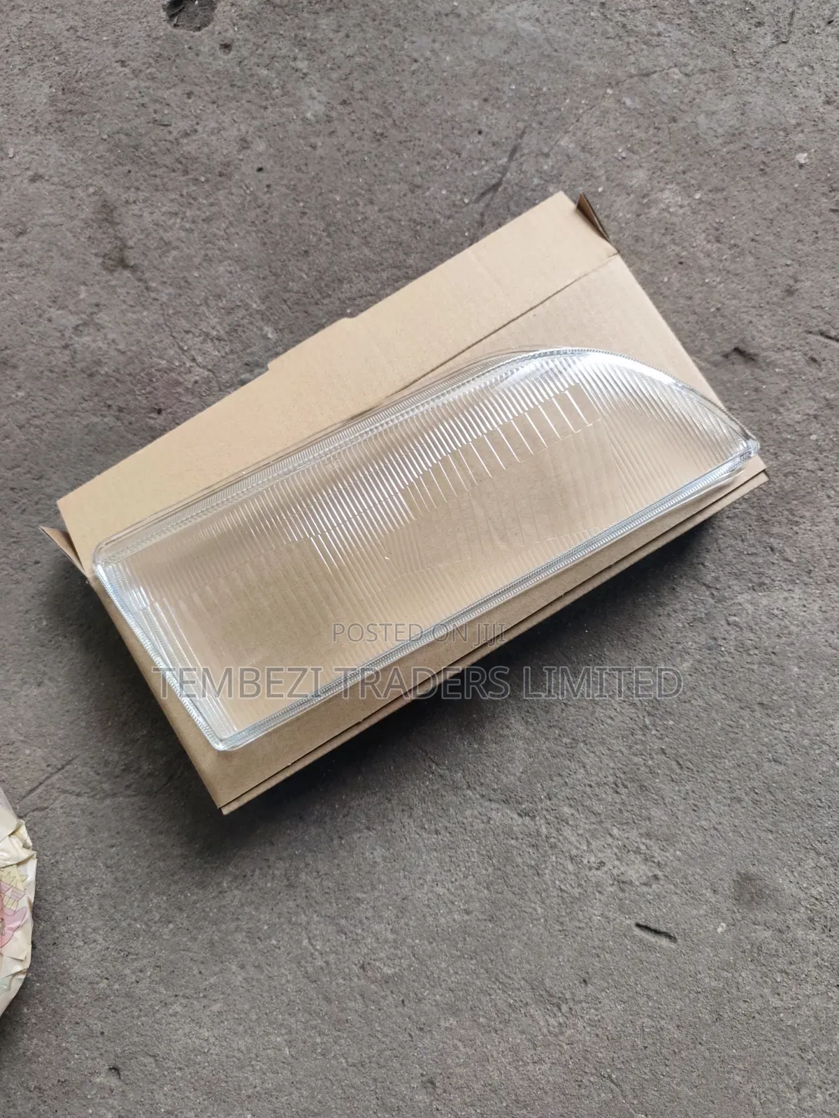 Brand New Headlamp Glass Lens for Toyota Corolla 100 / 102 G-Touring