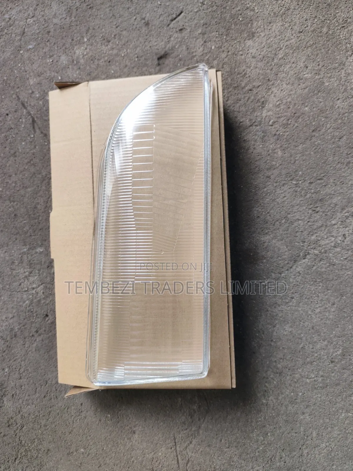 Brand New Headlamp Glass Lens for Toyota Corolla 100 / 102 G-Touring