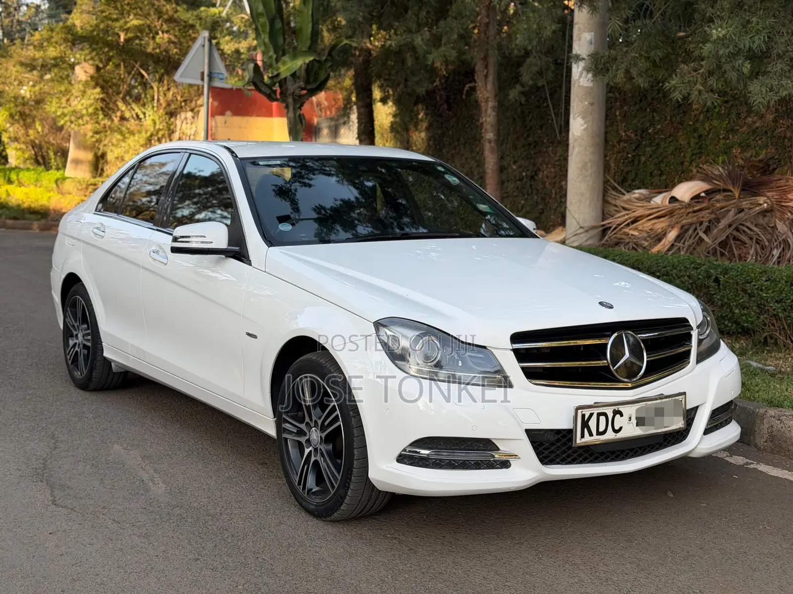Mercedes-Benz C180 2014 White