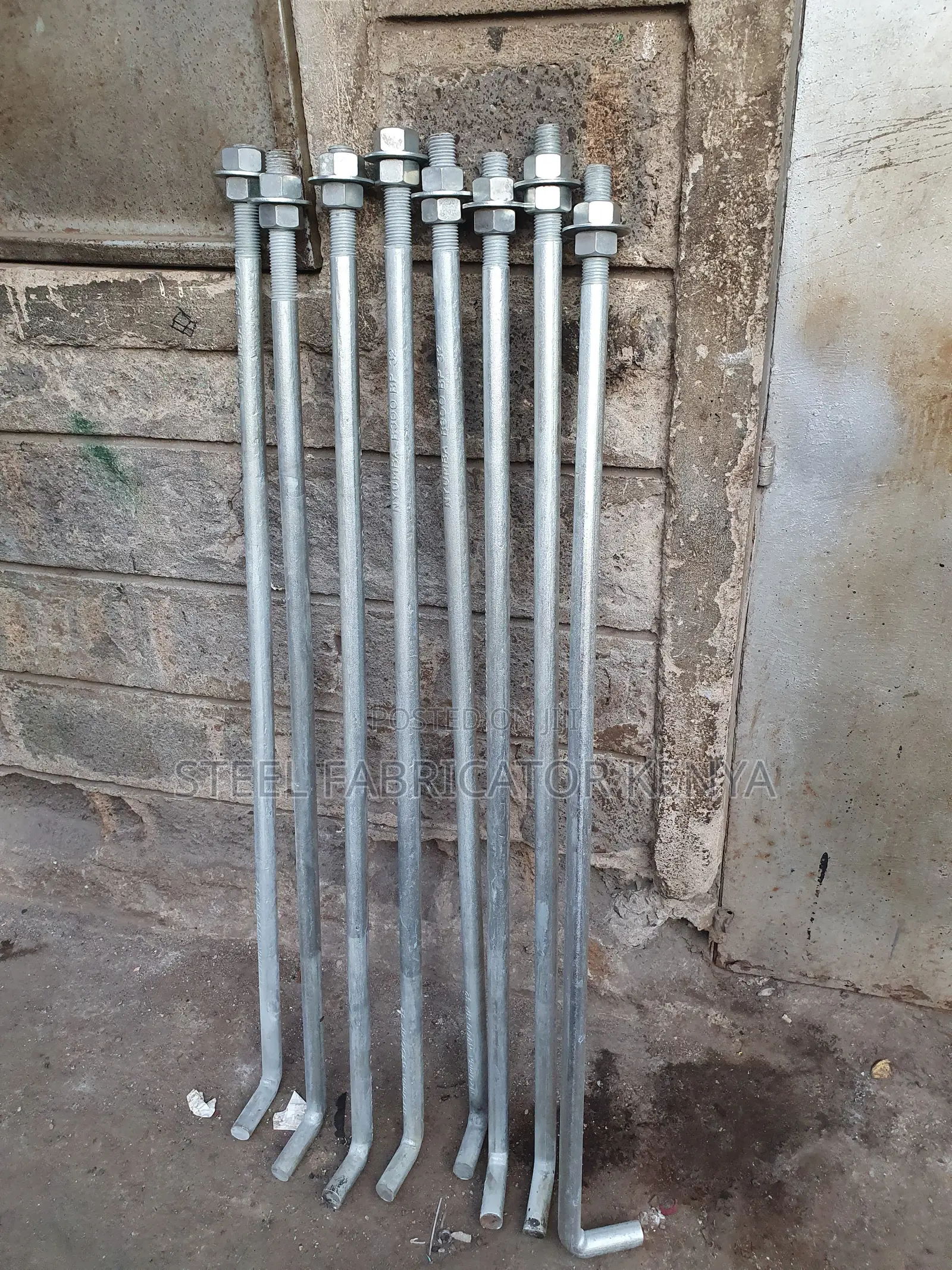M32 × 1200 Mm Galvanized L-Bolt