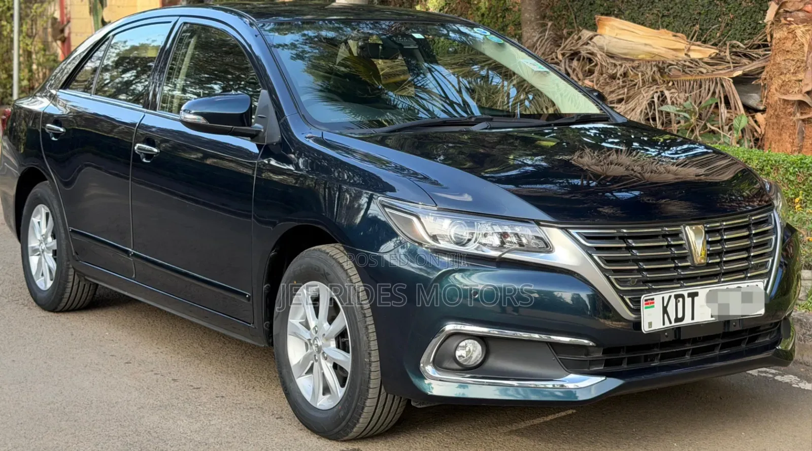 Toyota Premio 2018 Matt Black