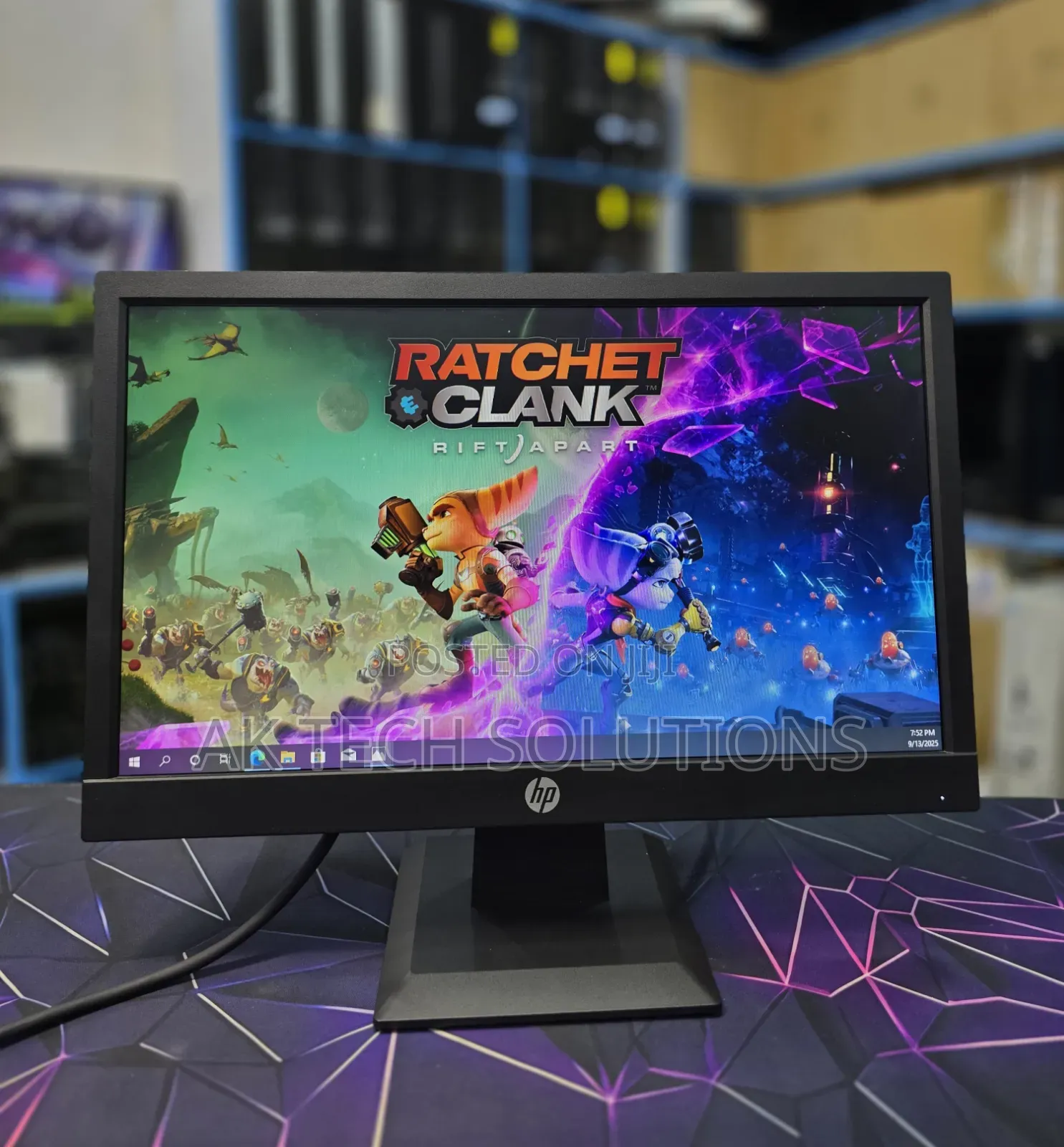 HP P19bg4 Monitor 
19 Inch 
Vga 
 at KSH 4500