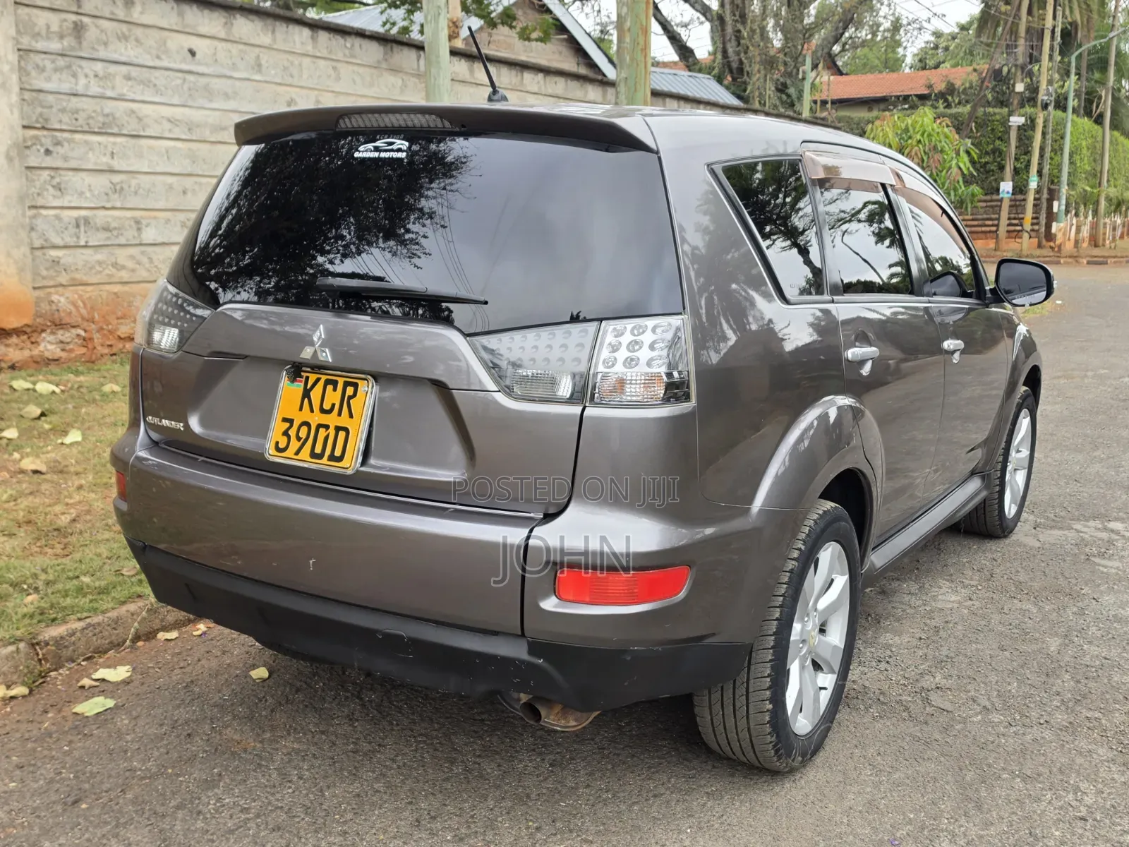 Mitsubishi Outlander Sport ES 2011 Gray
