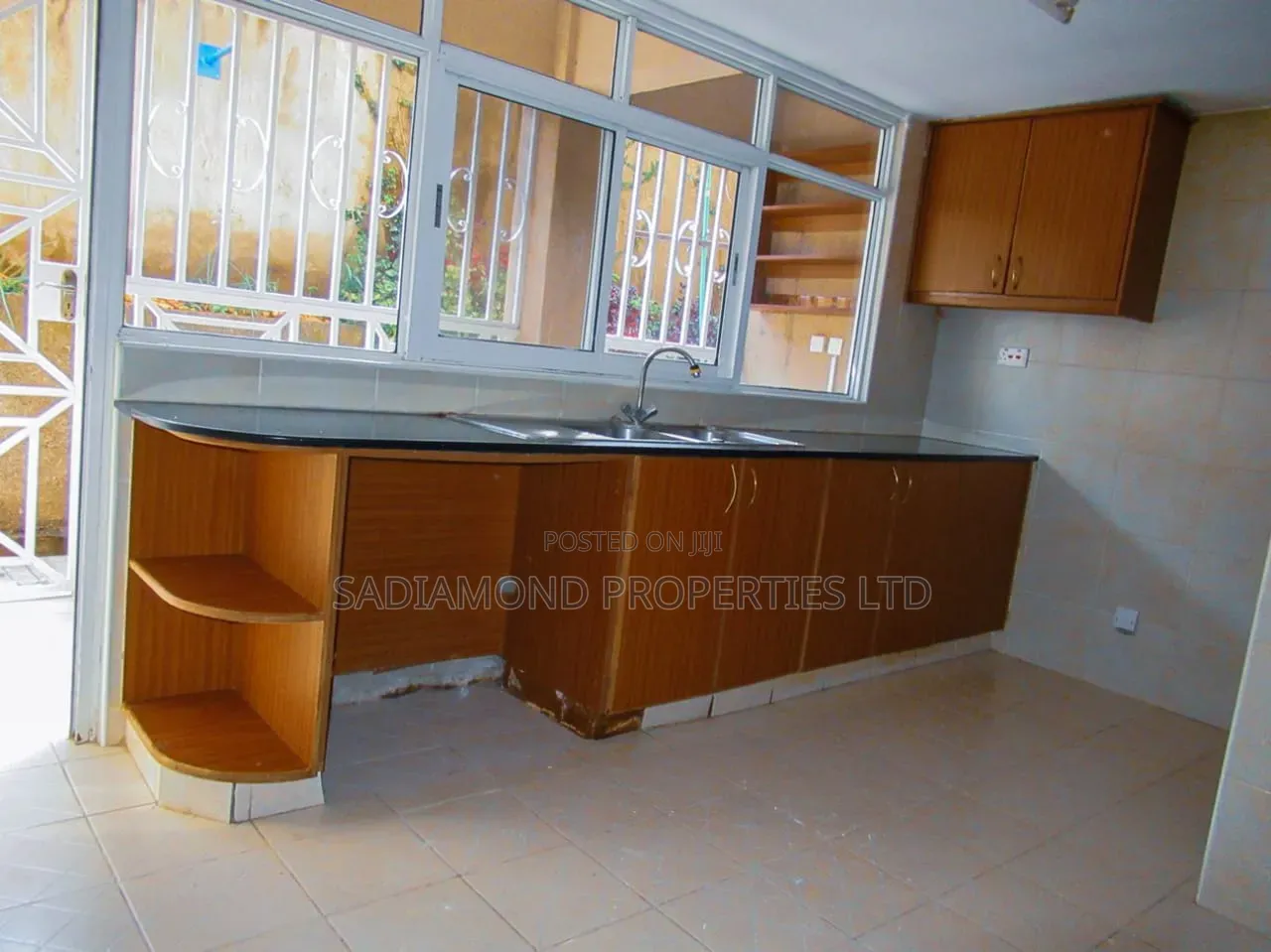 4bdrm Apartment in Hurlingham for sale